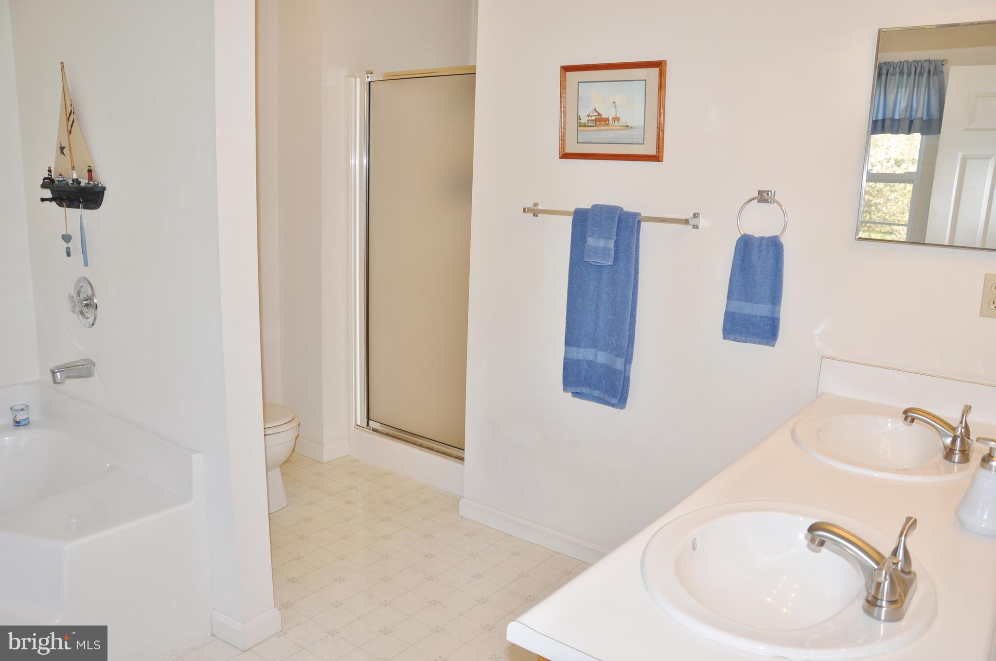 ICE HOUSE ESTATES - Residential