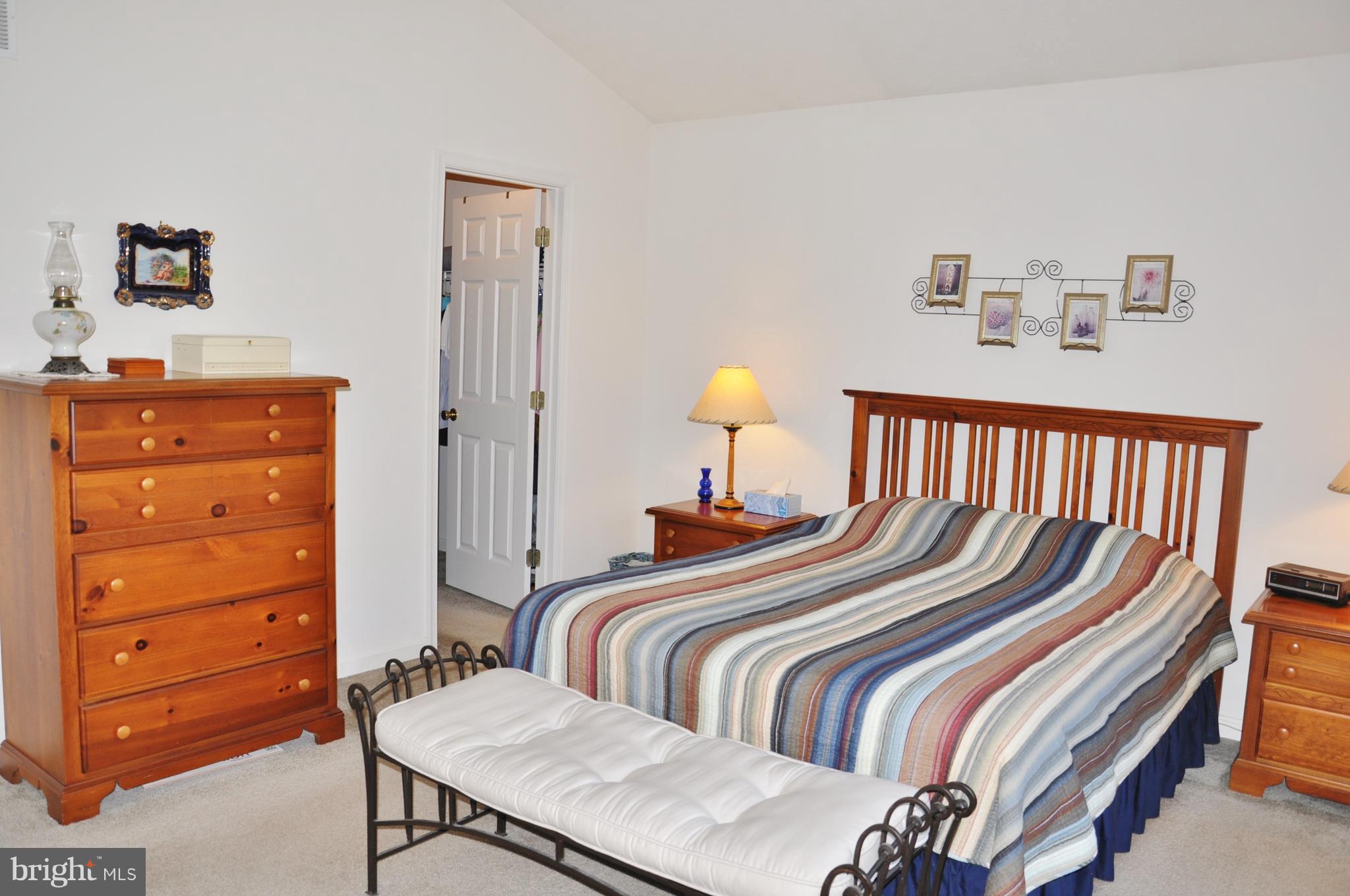 ICE HOUSE ESTATES - Residential