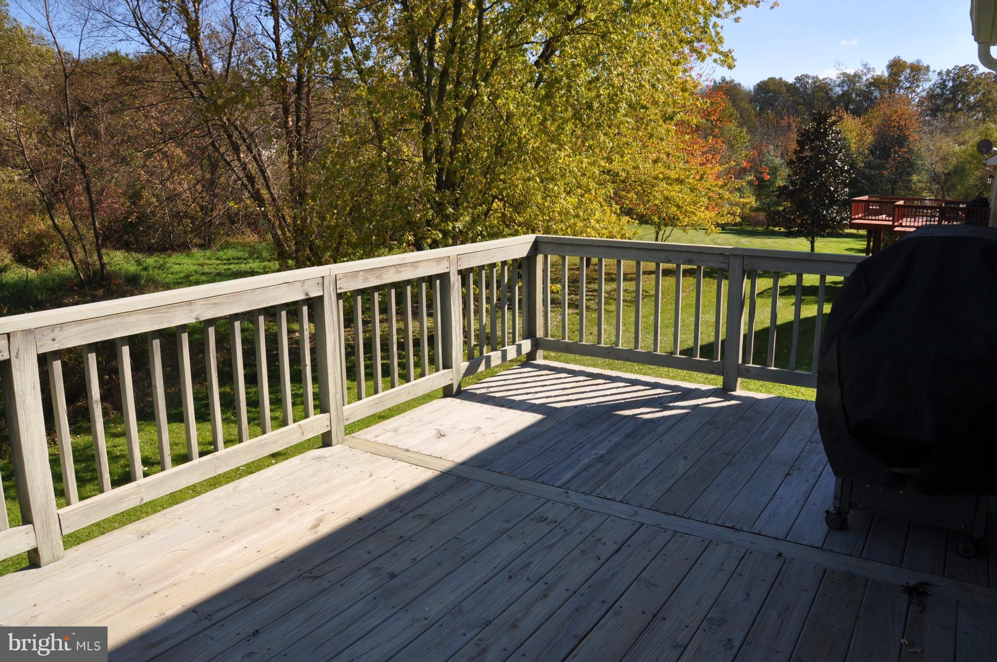 ICE HOUSE ESTATES - Residential