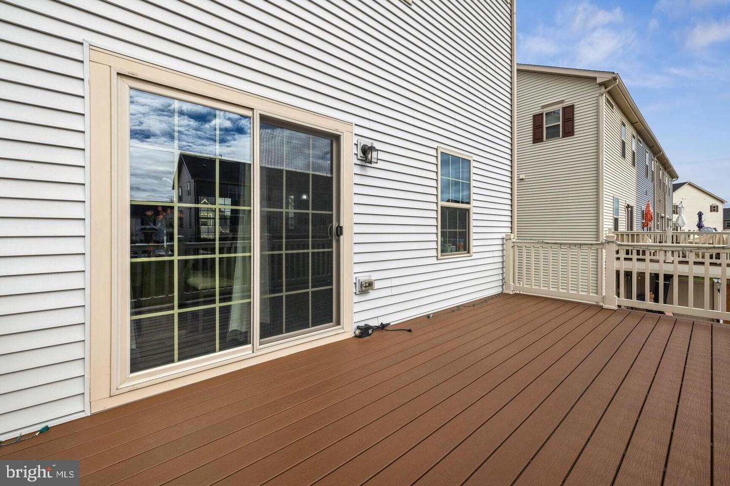 LAKE LINGANORE - Residential Lease