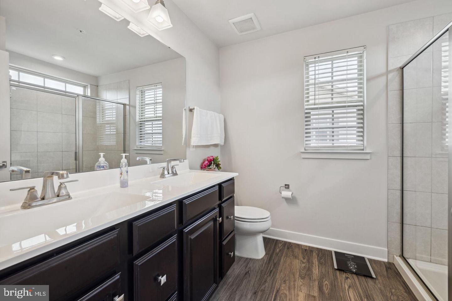 LAKE LINGANORE - Residential Lease