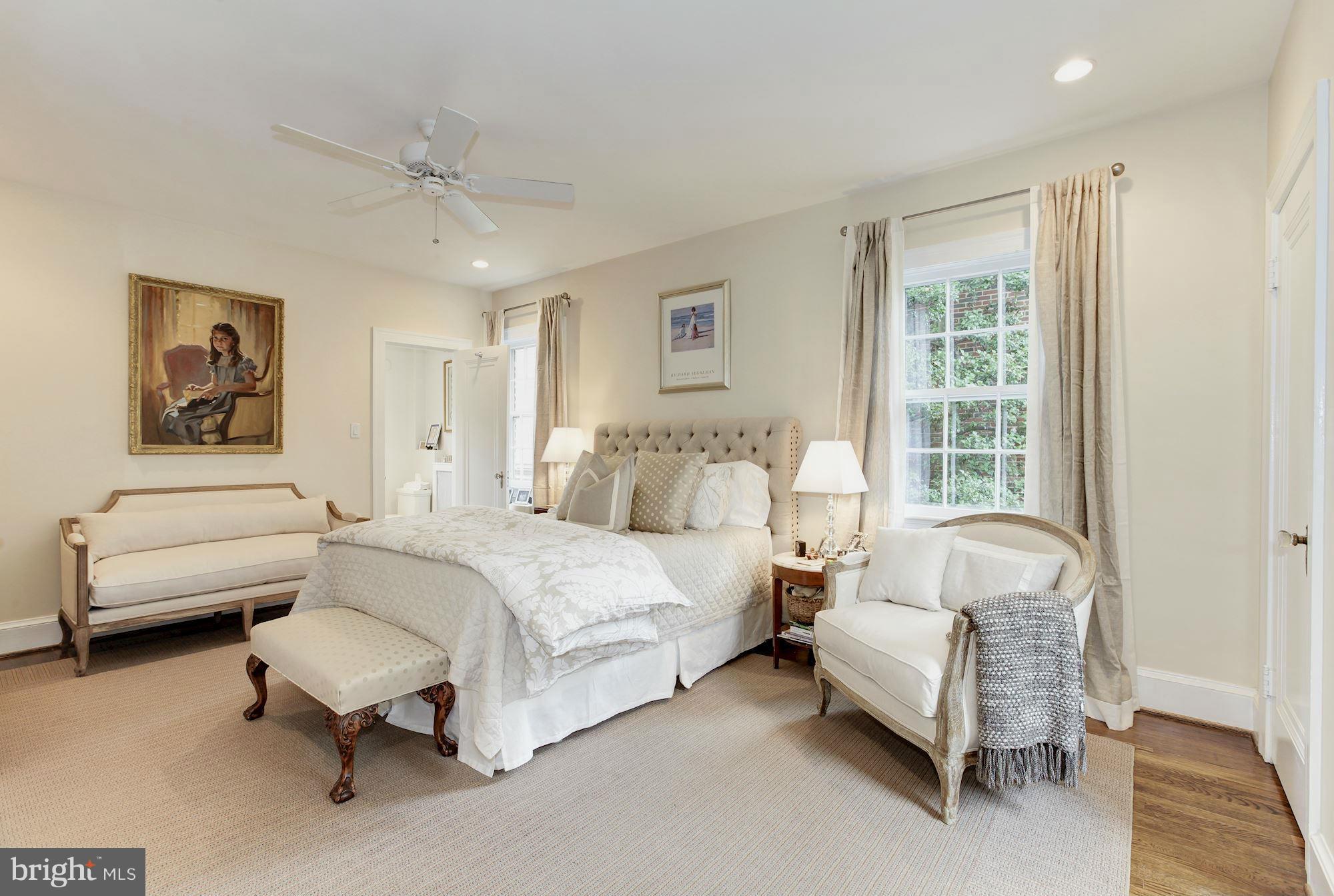 CHEVY CHASE - Residential