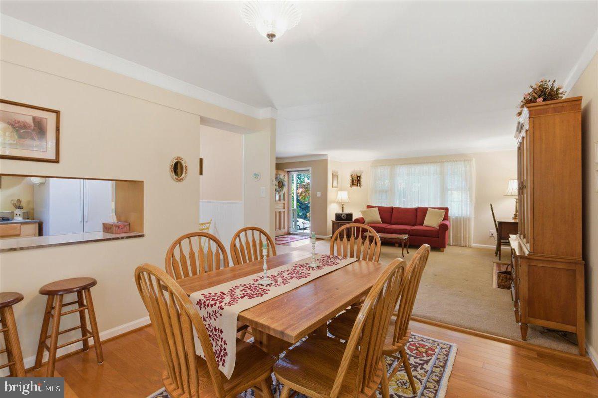 CRESTWOOD MANOR - Residential