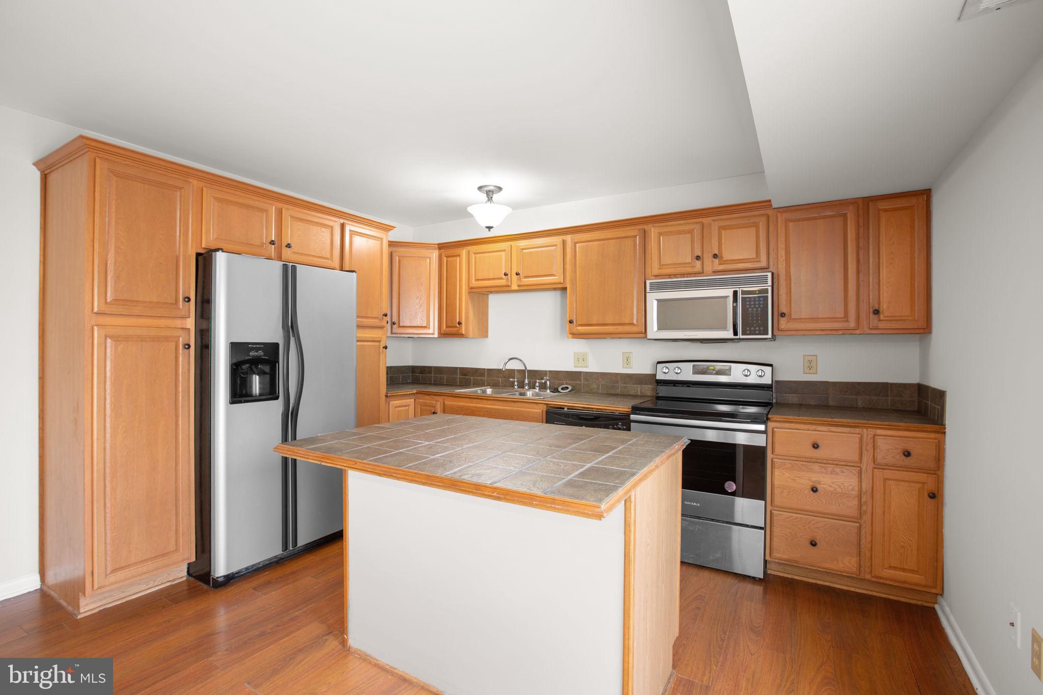 BREEZEWOOD FOREST EAST - Residential