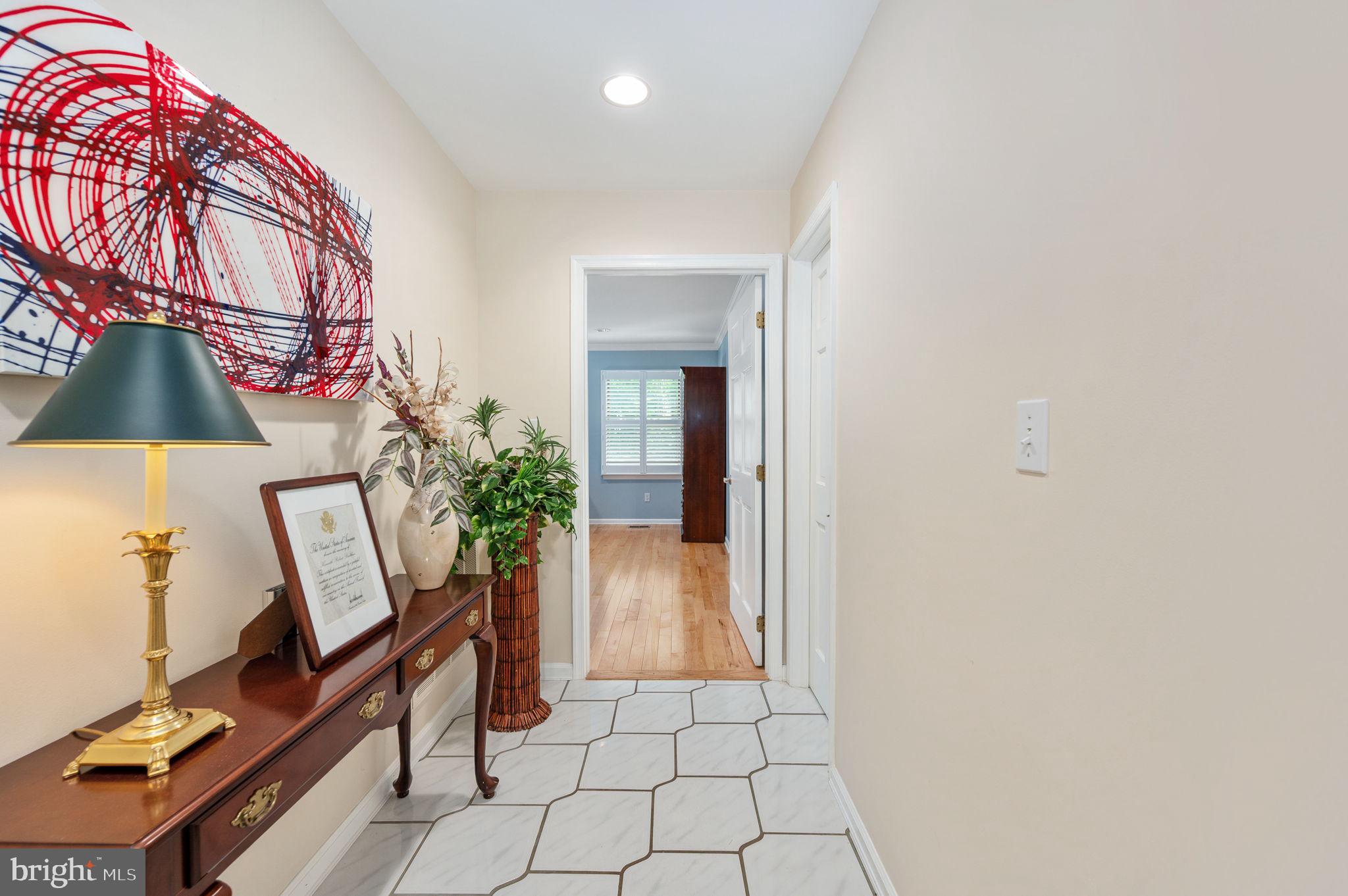 VALENTINE WOODS - Residential