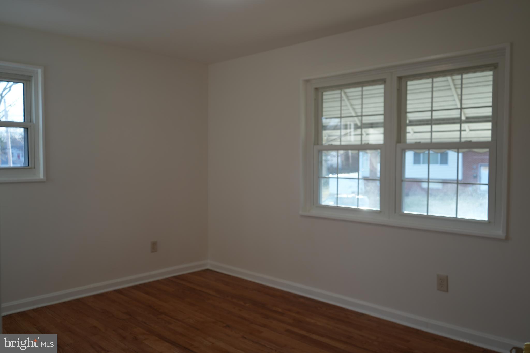 EDGEWOOD KNOLLS - Residential
