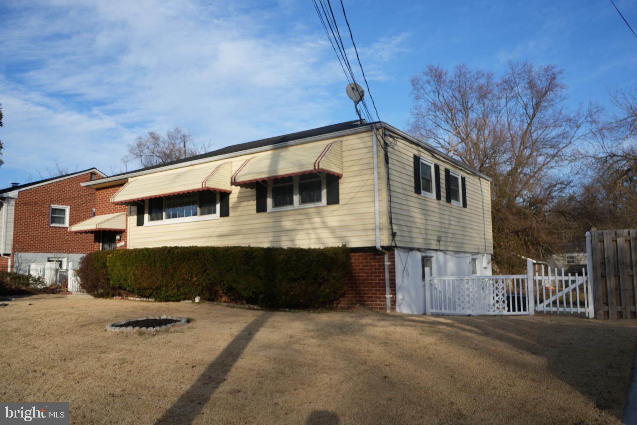 EDGEWOOD KNOLLS - Residential
