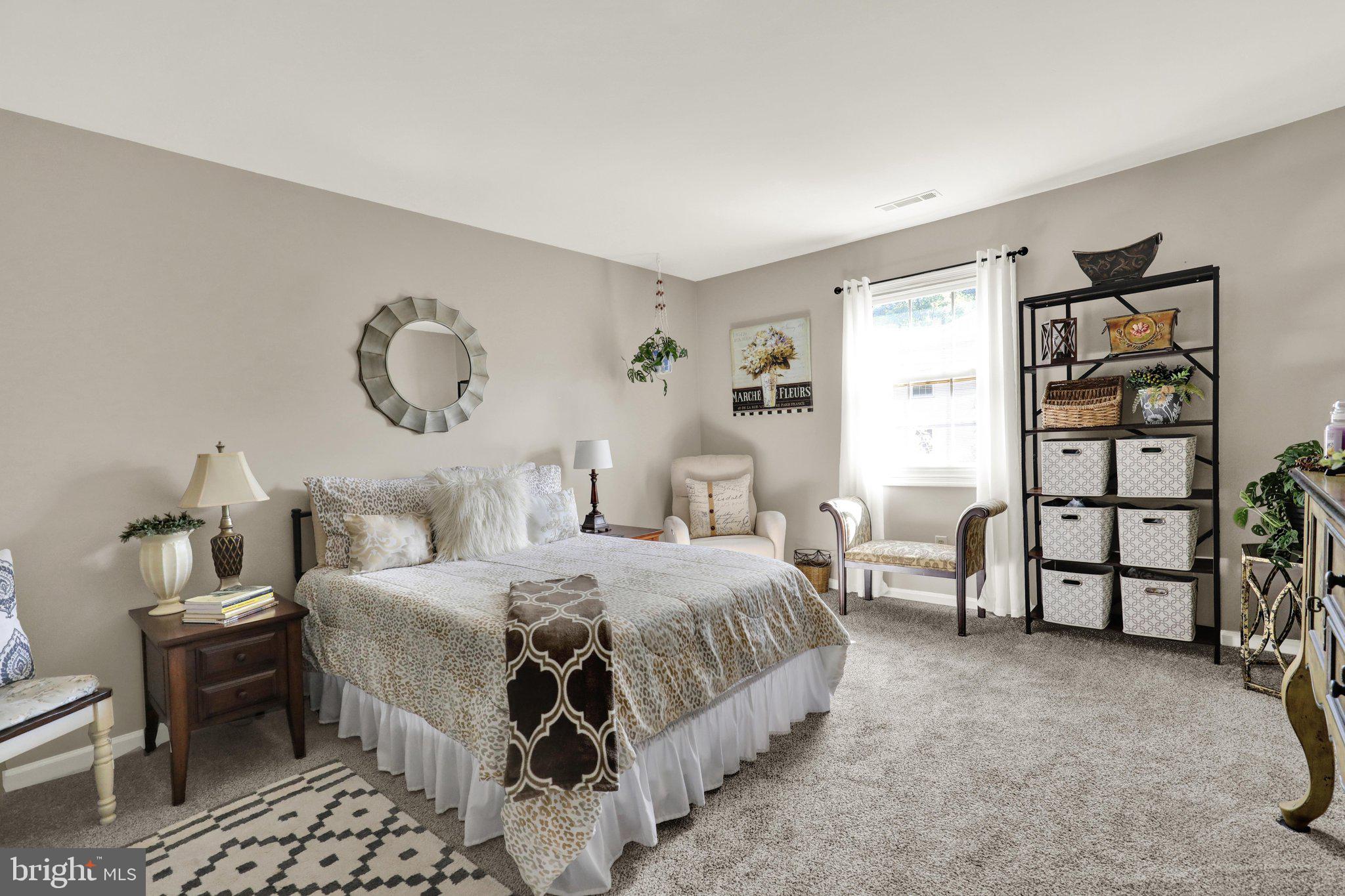 MIFFLIN WOODS - Residential