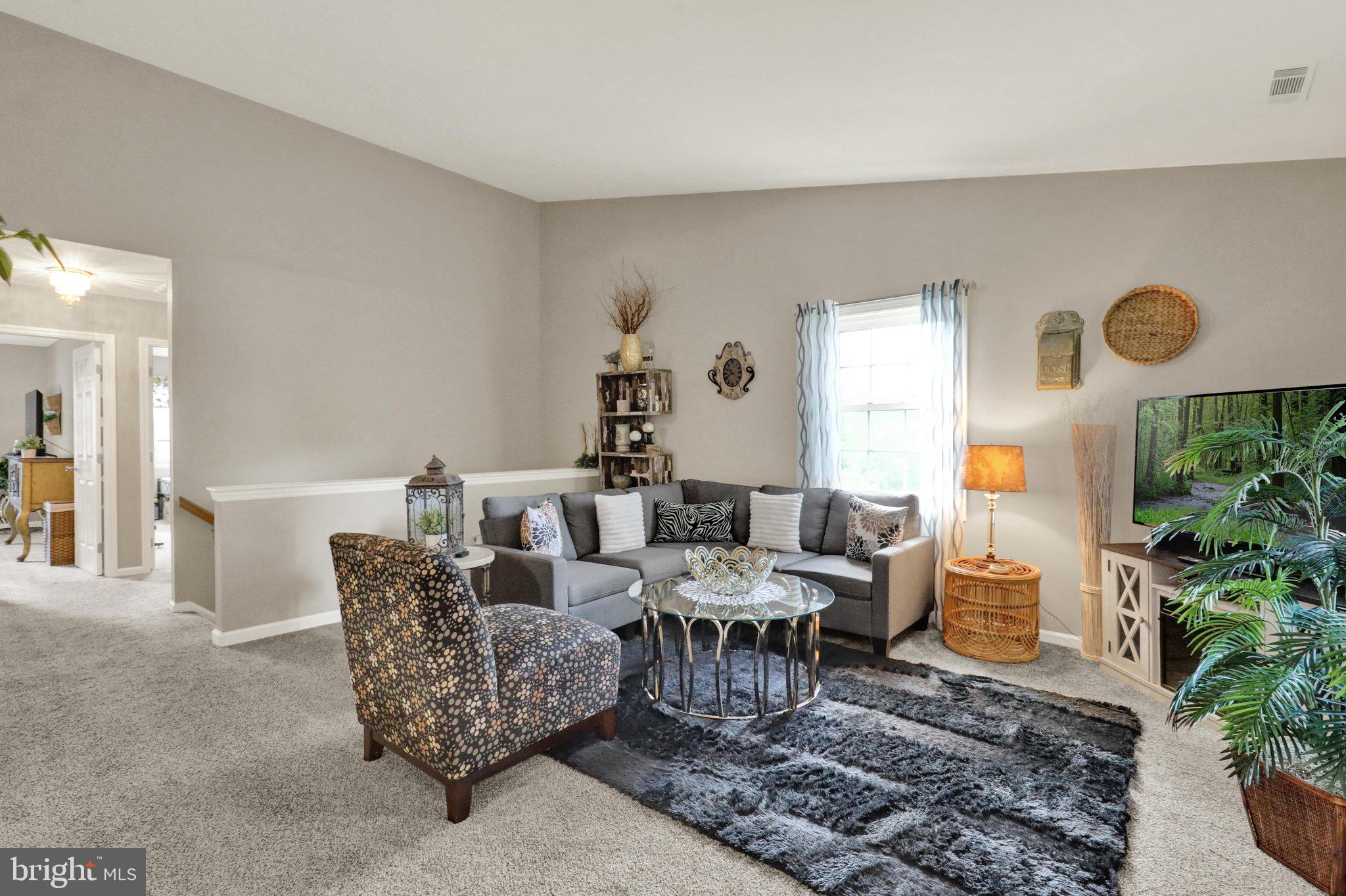 MIFFLIN WOODS - Residential
