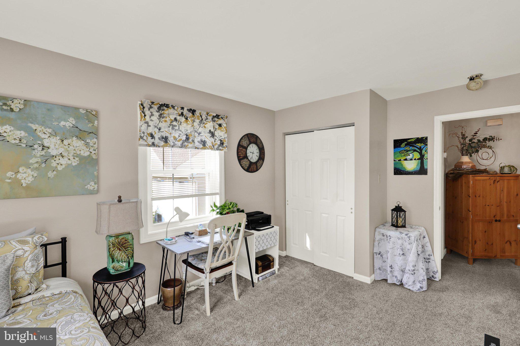 MIFFLIN WOODS - Residential