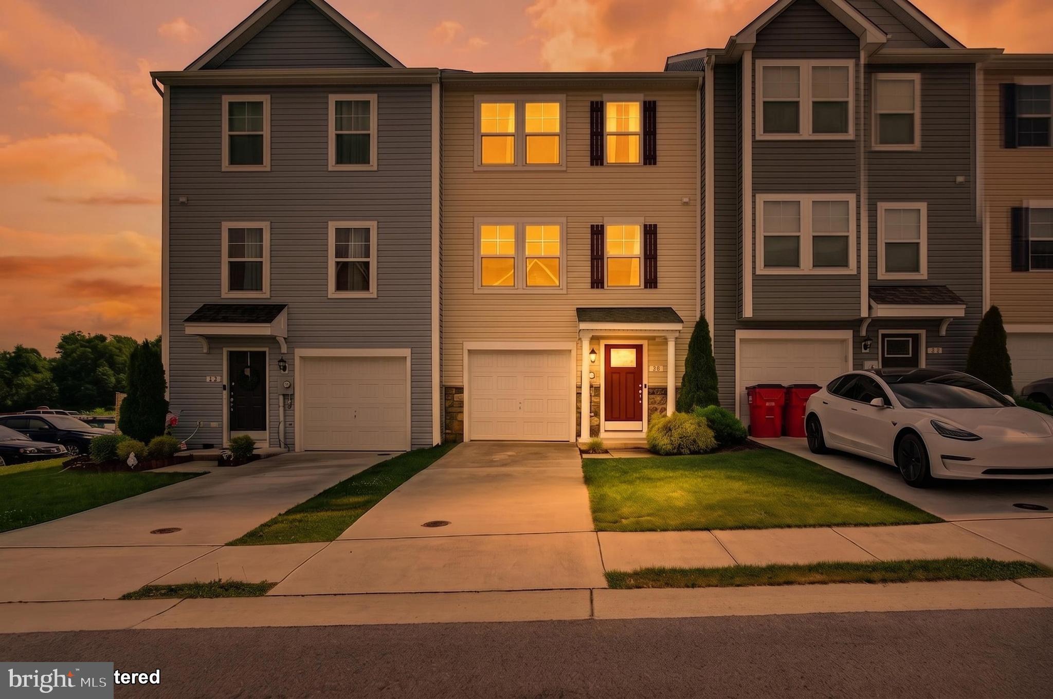 ARCHERS ROCK - Residential