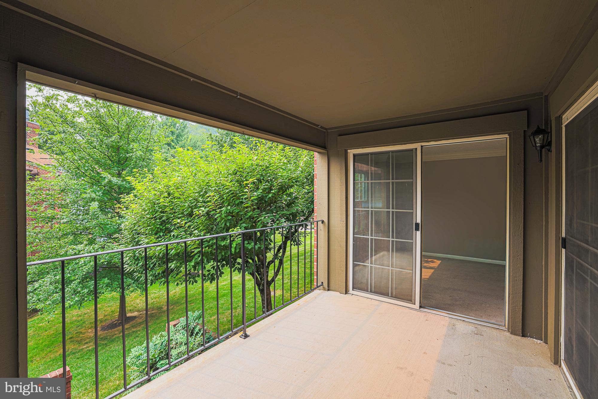 THE FALLS GARDEN - Residential
