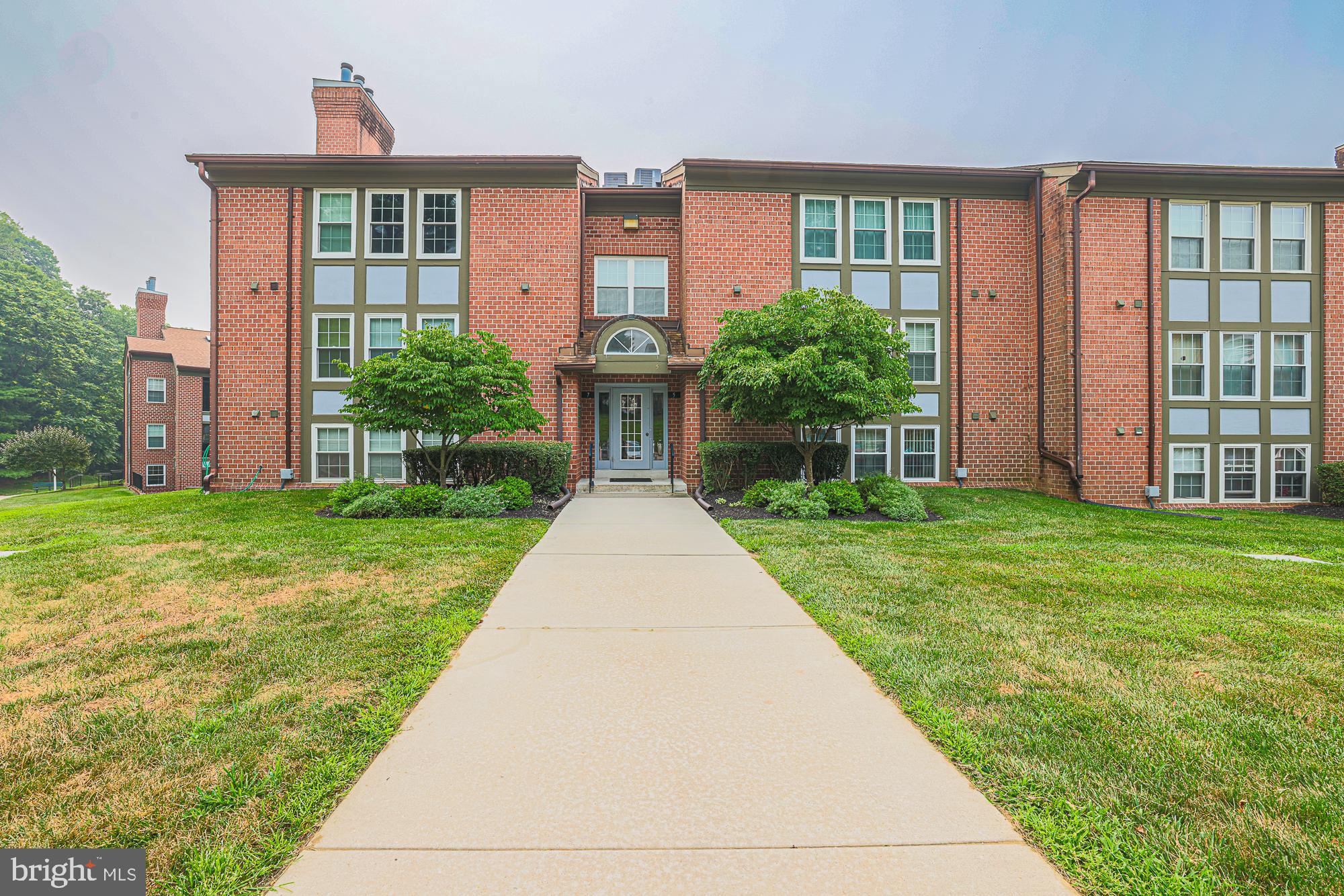 THE FALLS GARDEN - Residential