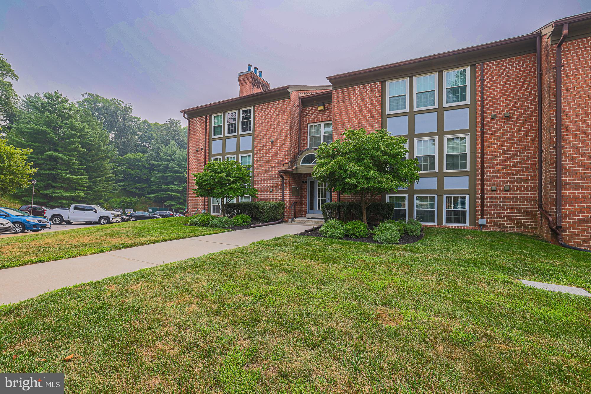 THE FALLS GARDEN - Residential