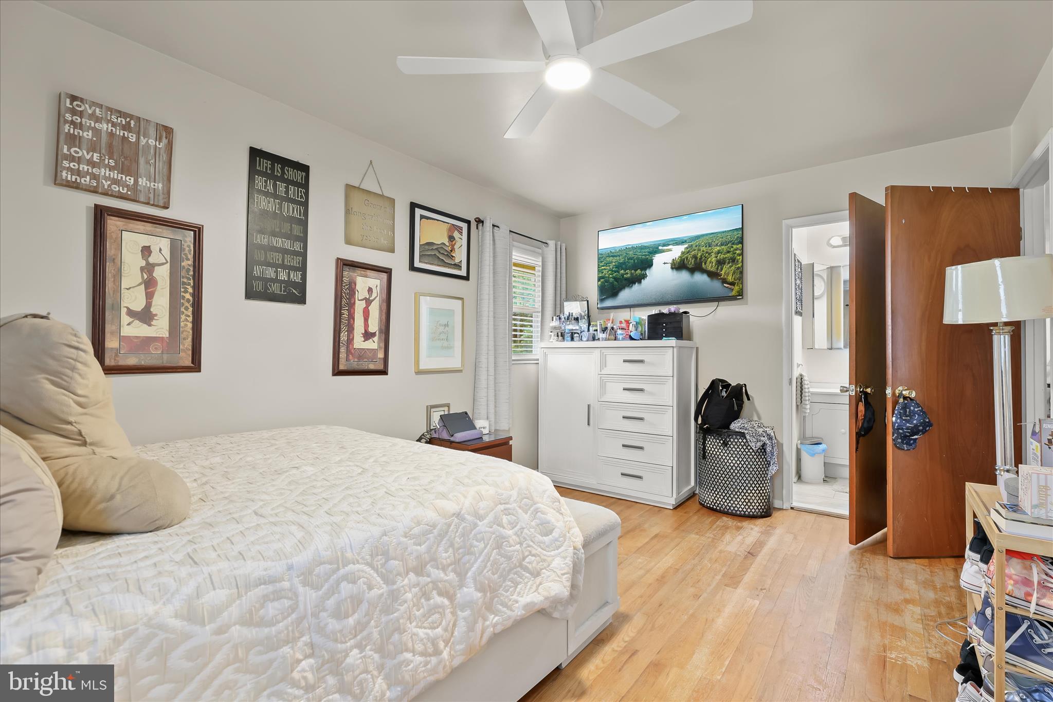 EDGE MEAD - Residential