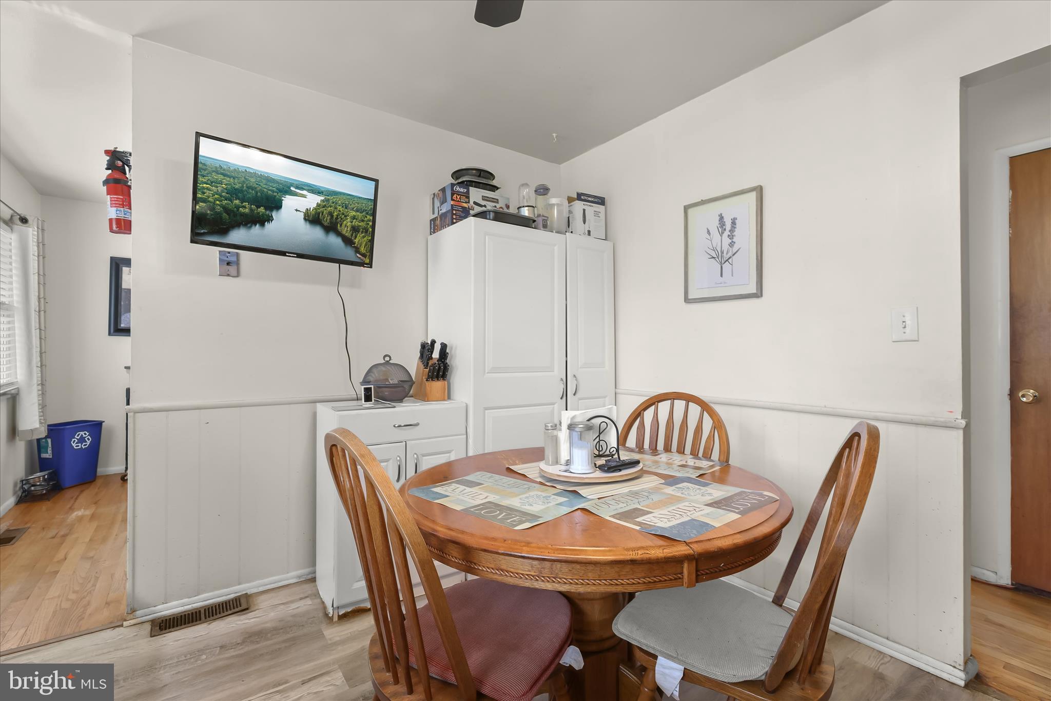 EDGE MEAD - Residential