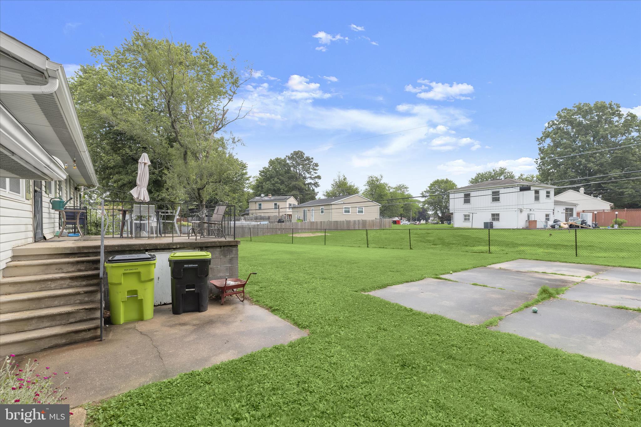 EDGE MEAD - Residential