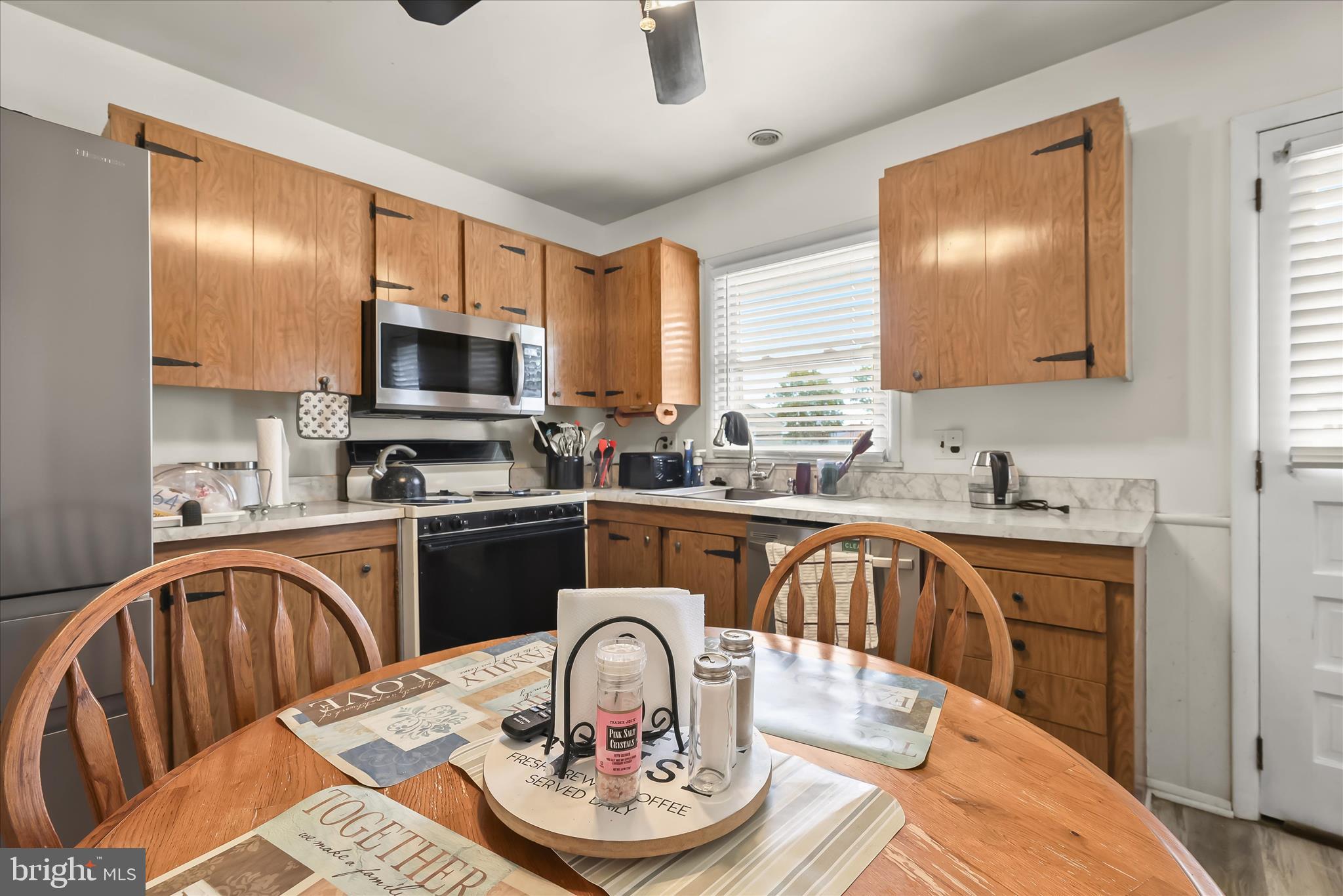 EDGE MEAD - Residential