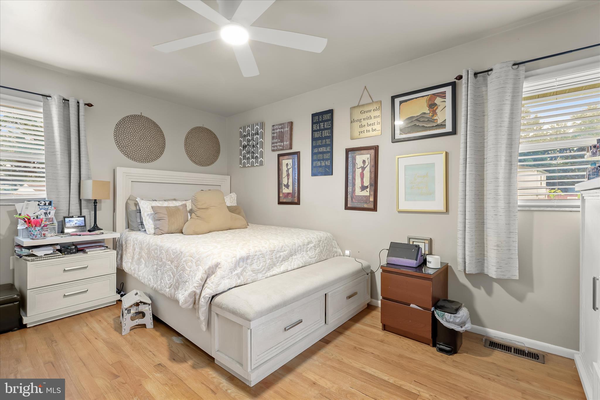 EDGE MEAD - Residential