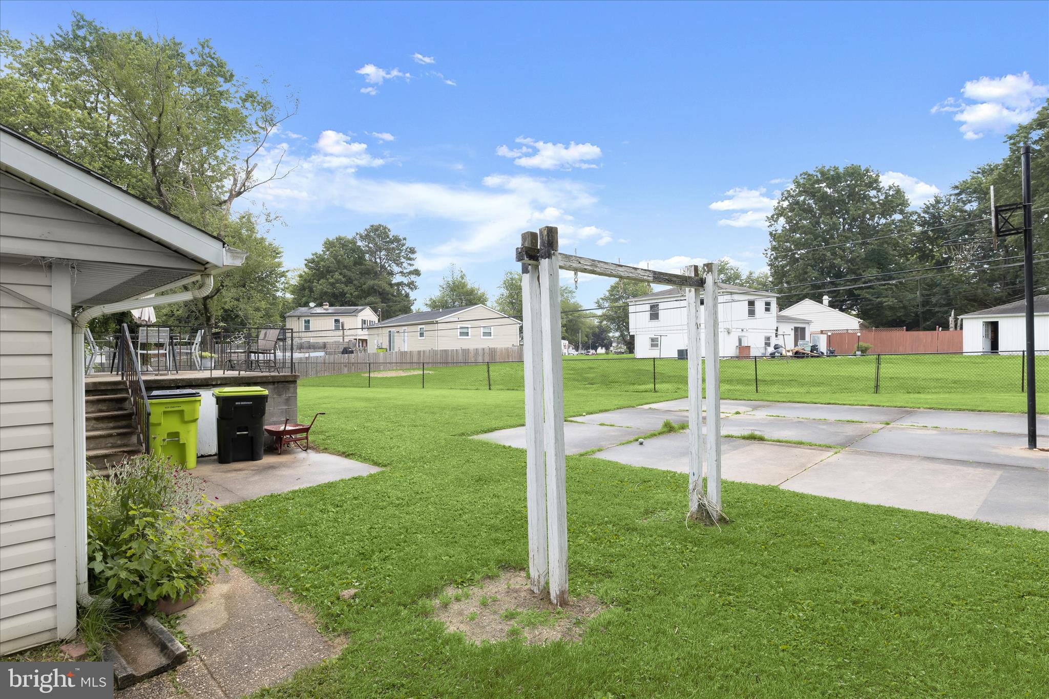 EDGE MEAD - Residential