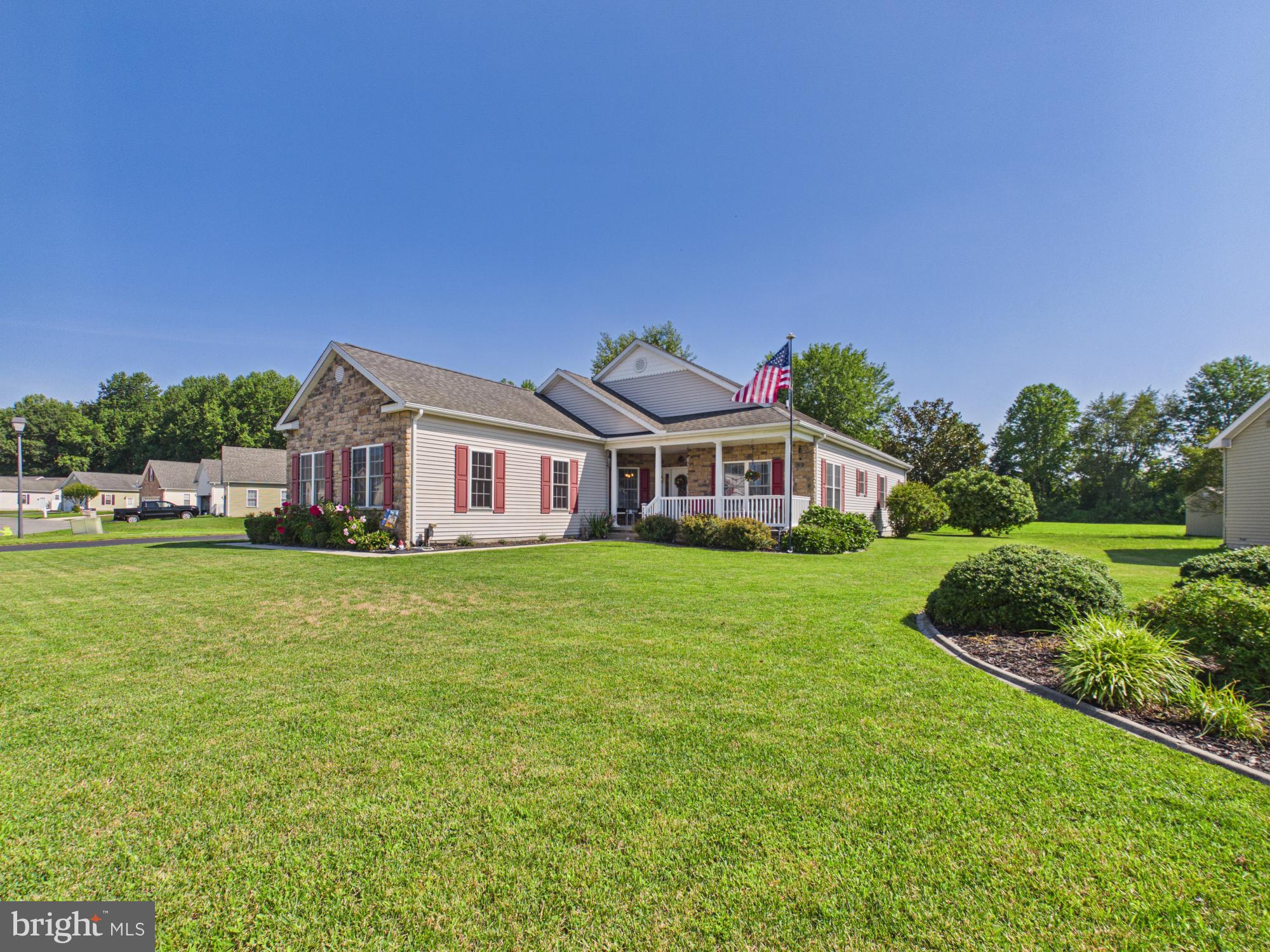 BREEDERS CROWN FARM - Residential