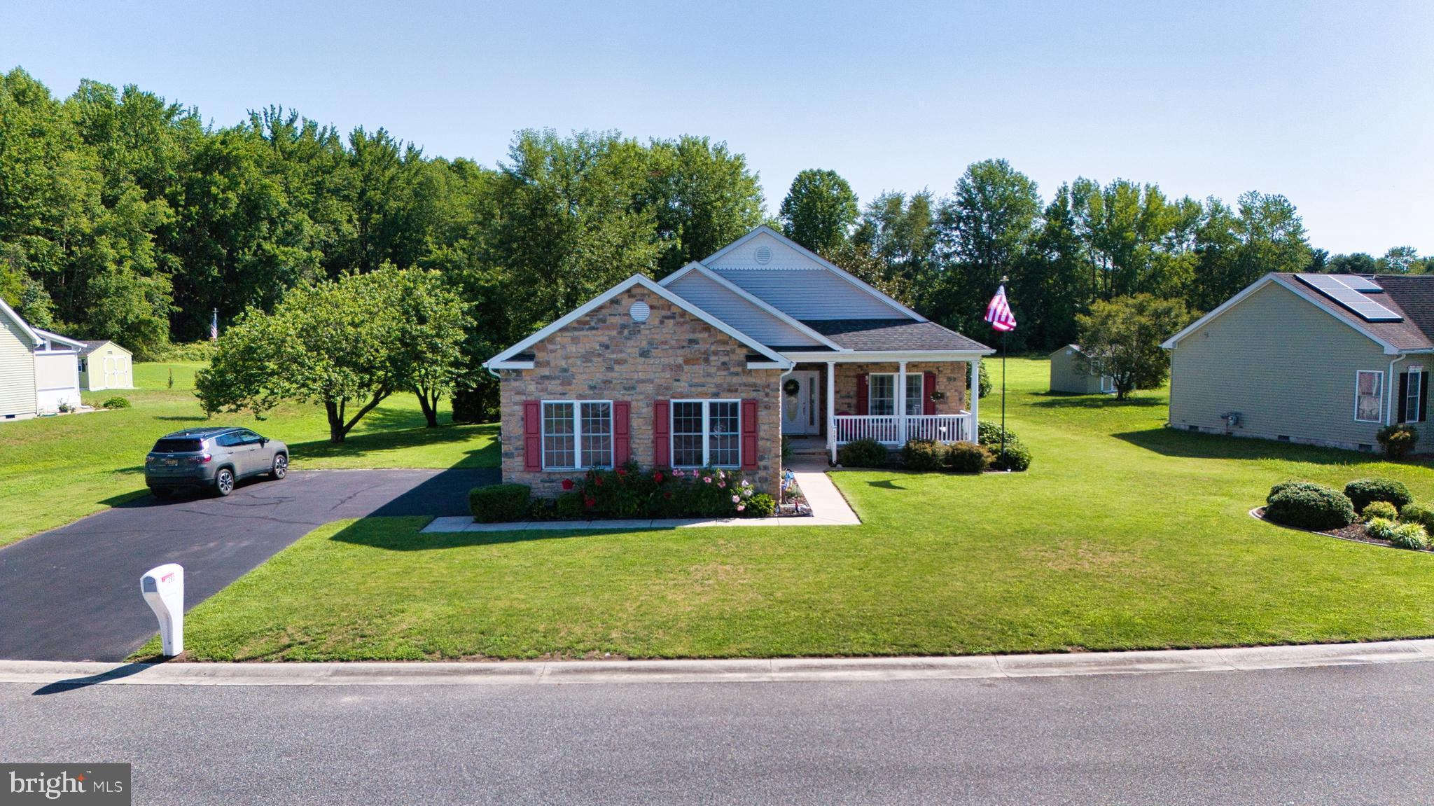 BREEDERS CROWN FARM - Residential