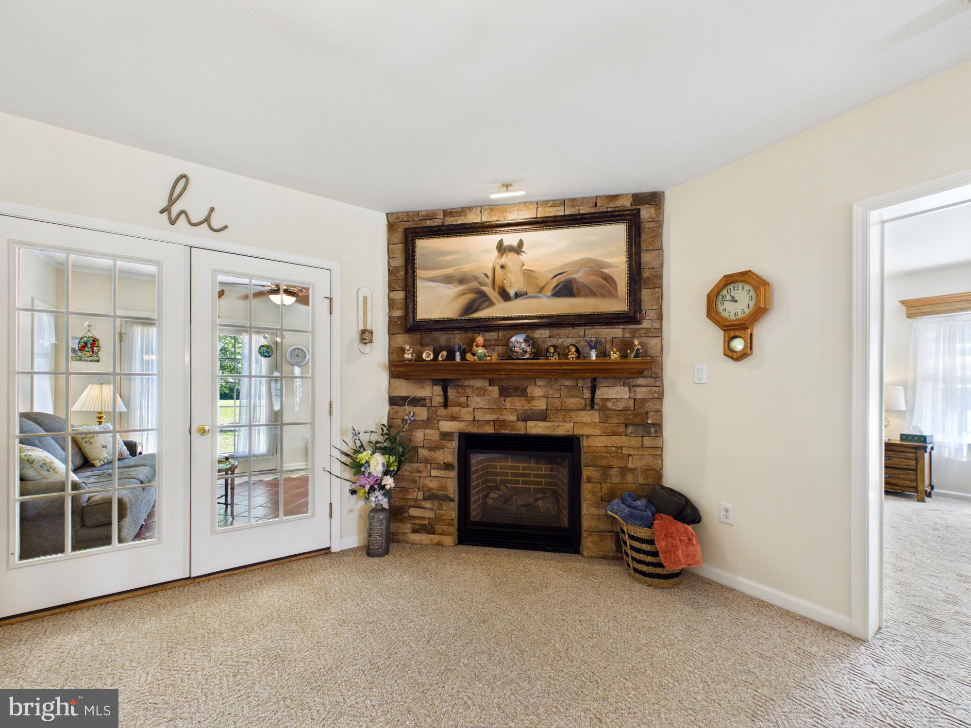 BREEDERS CROWN FARM - Residential