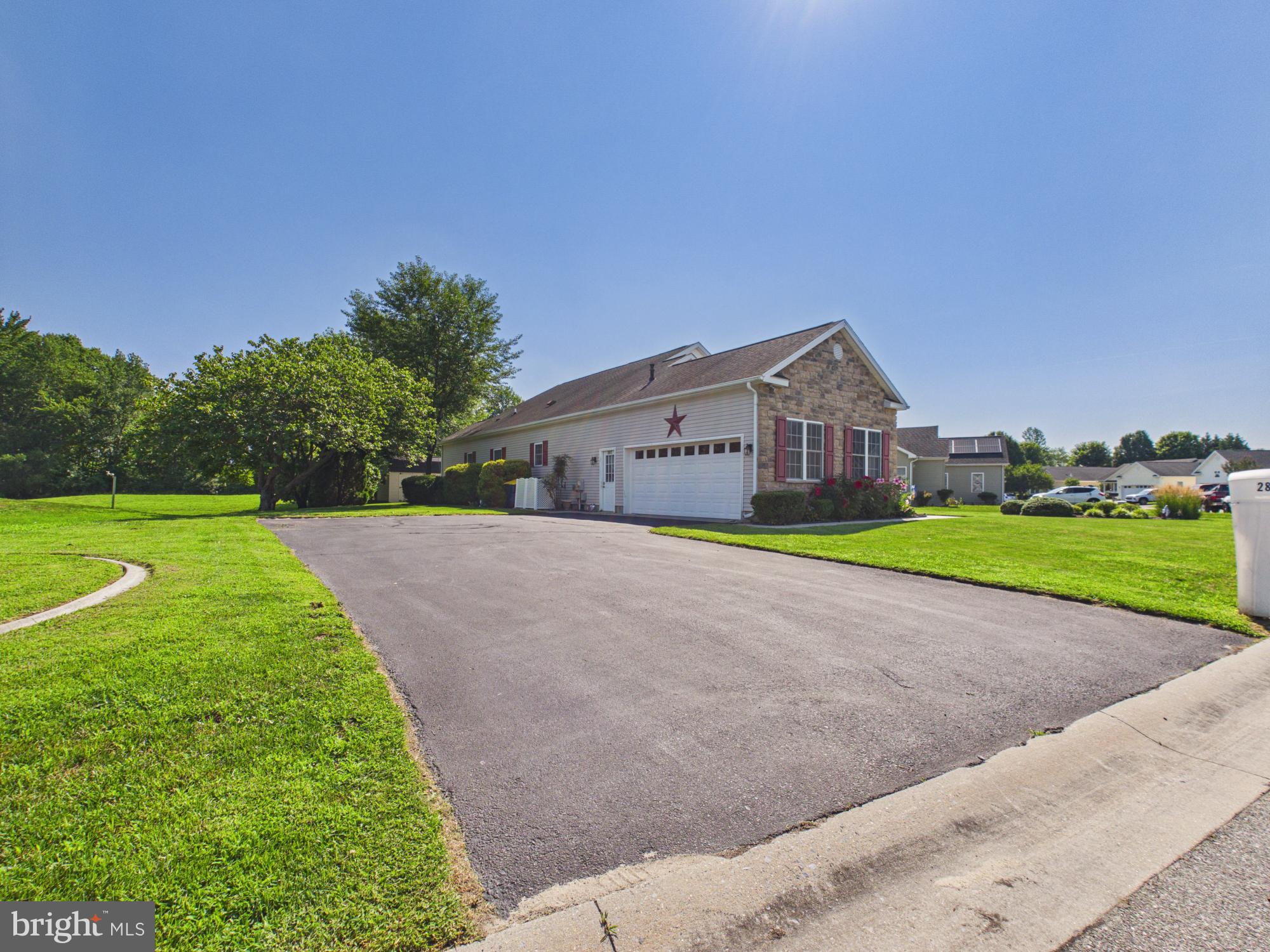 BREEDERS CROWN FARM - Residential
