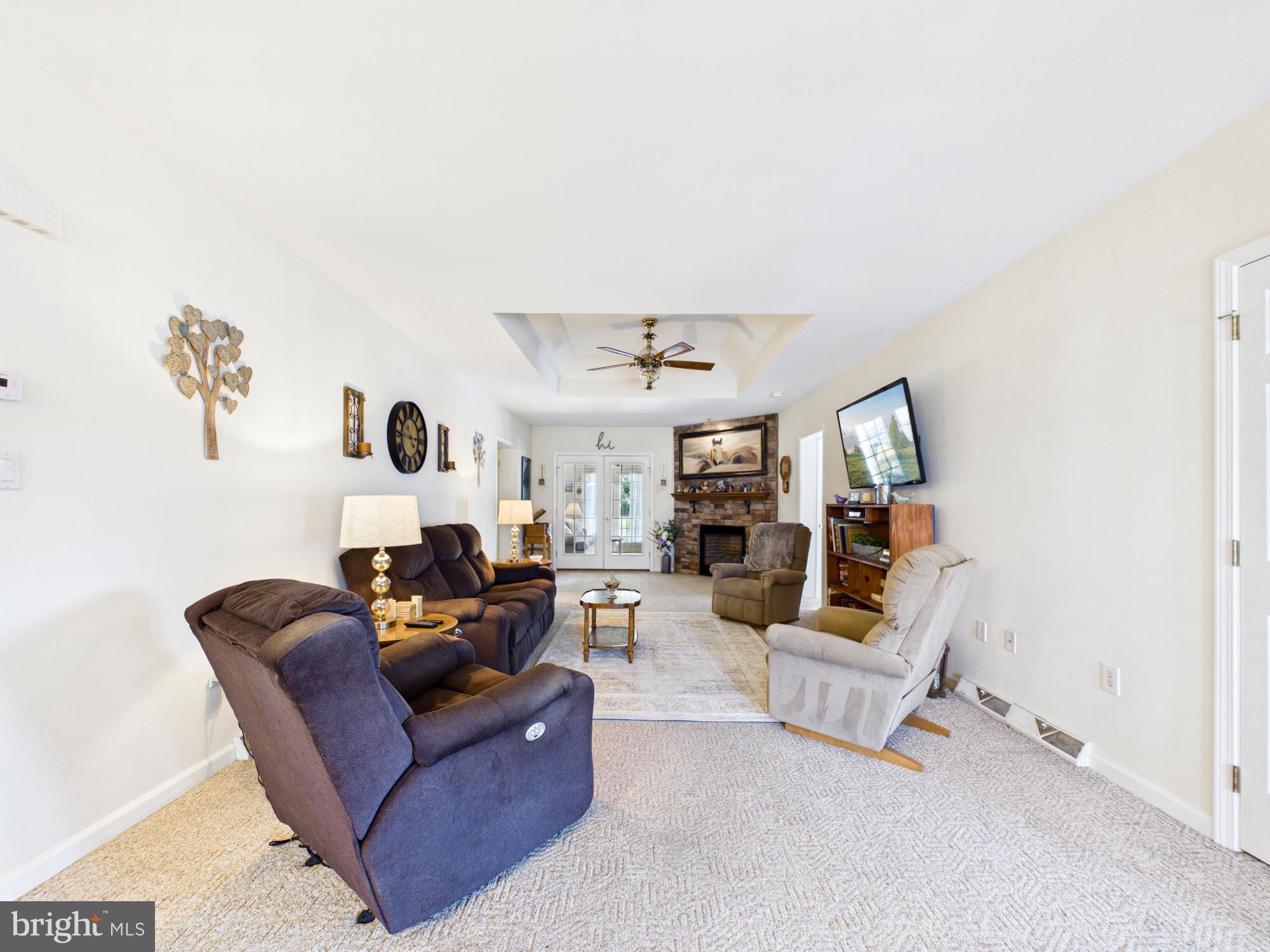 BREEDERS CROWN FARM - Residential