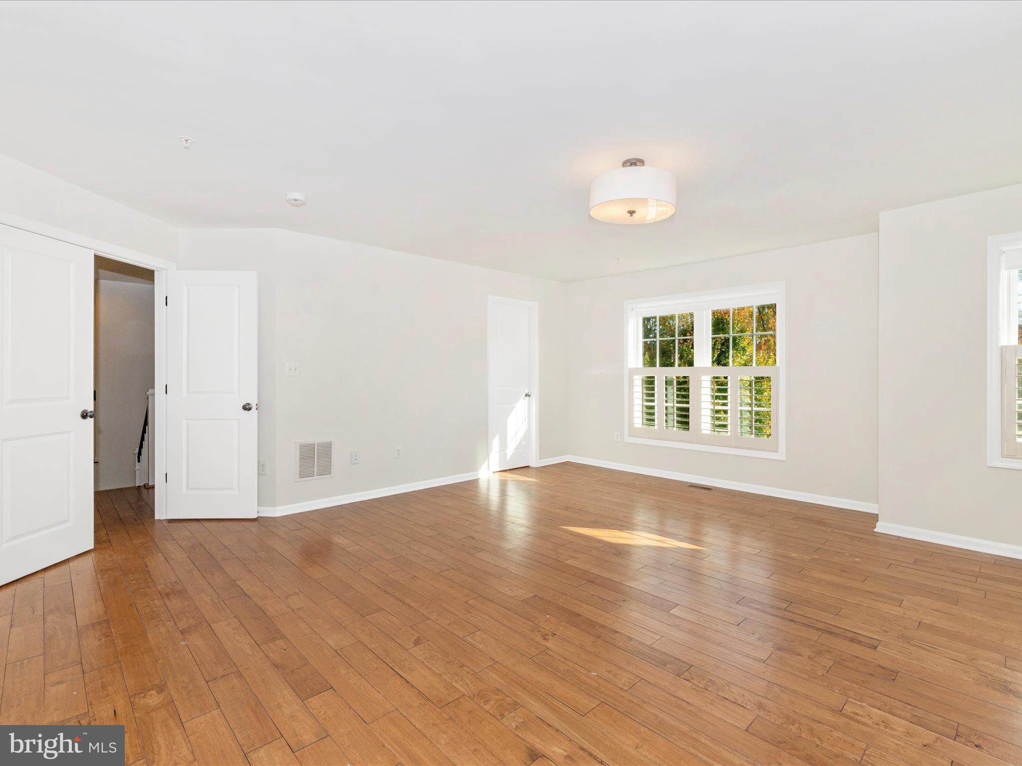 HALLMAN GROVE - Residential