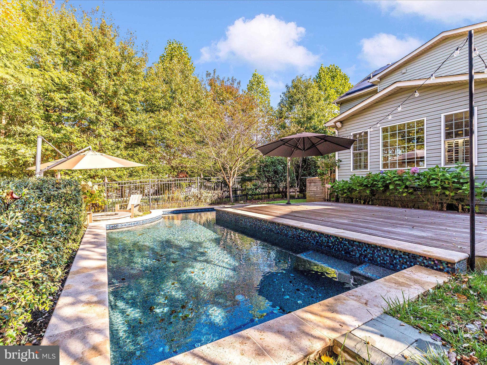 HALLMAN GROVE - Residential