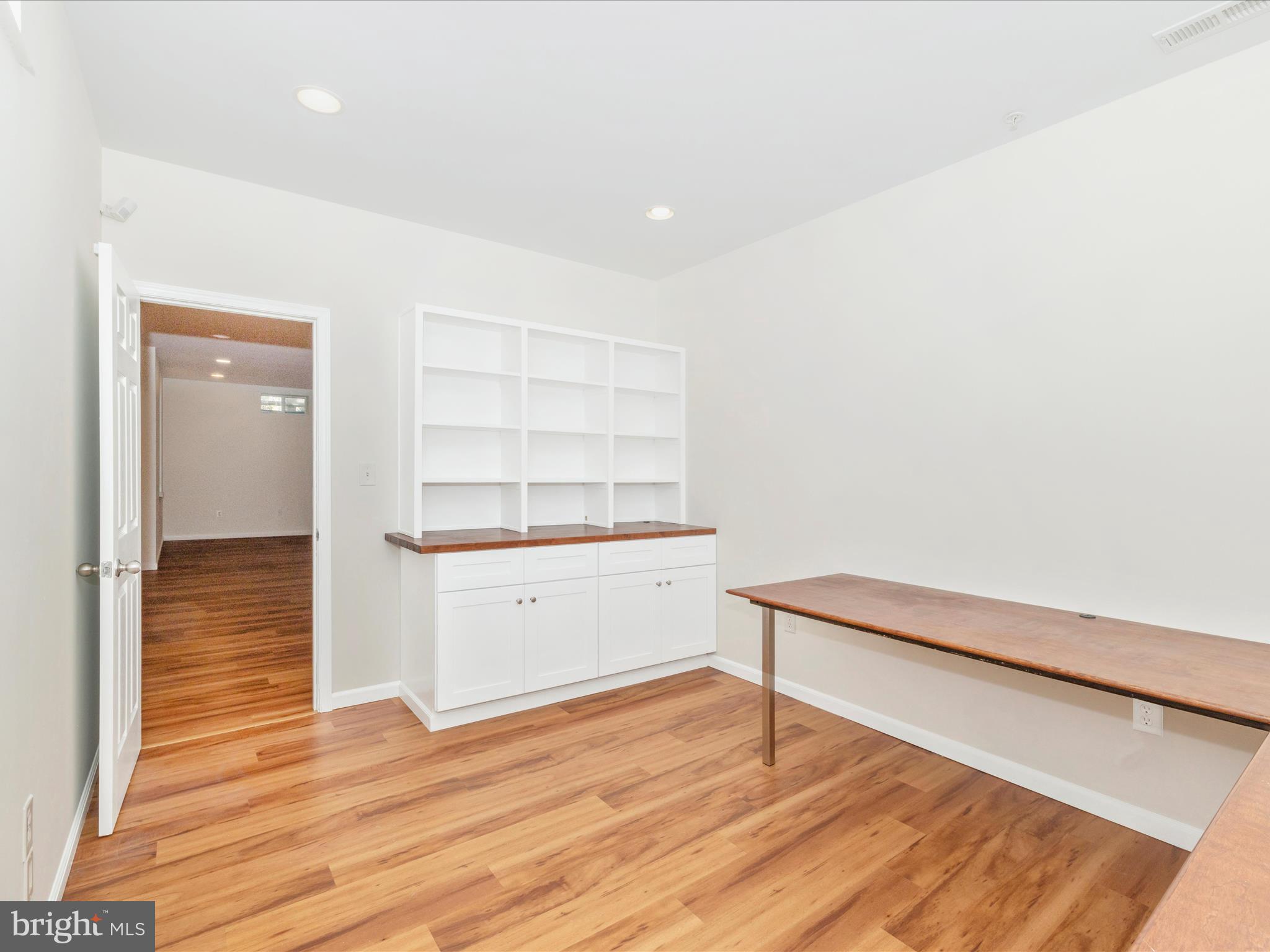 HALLMAN GROVE - Residential