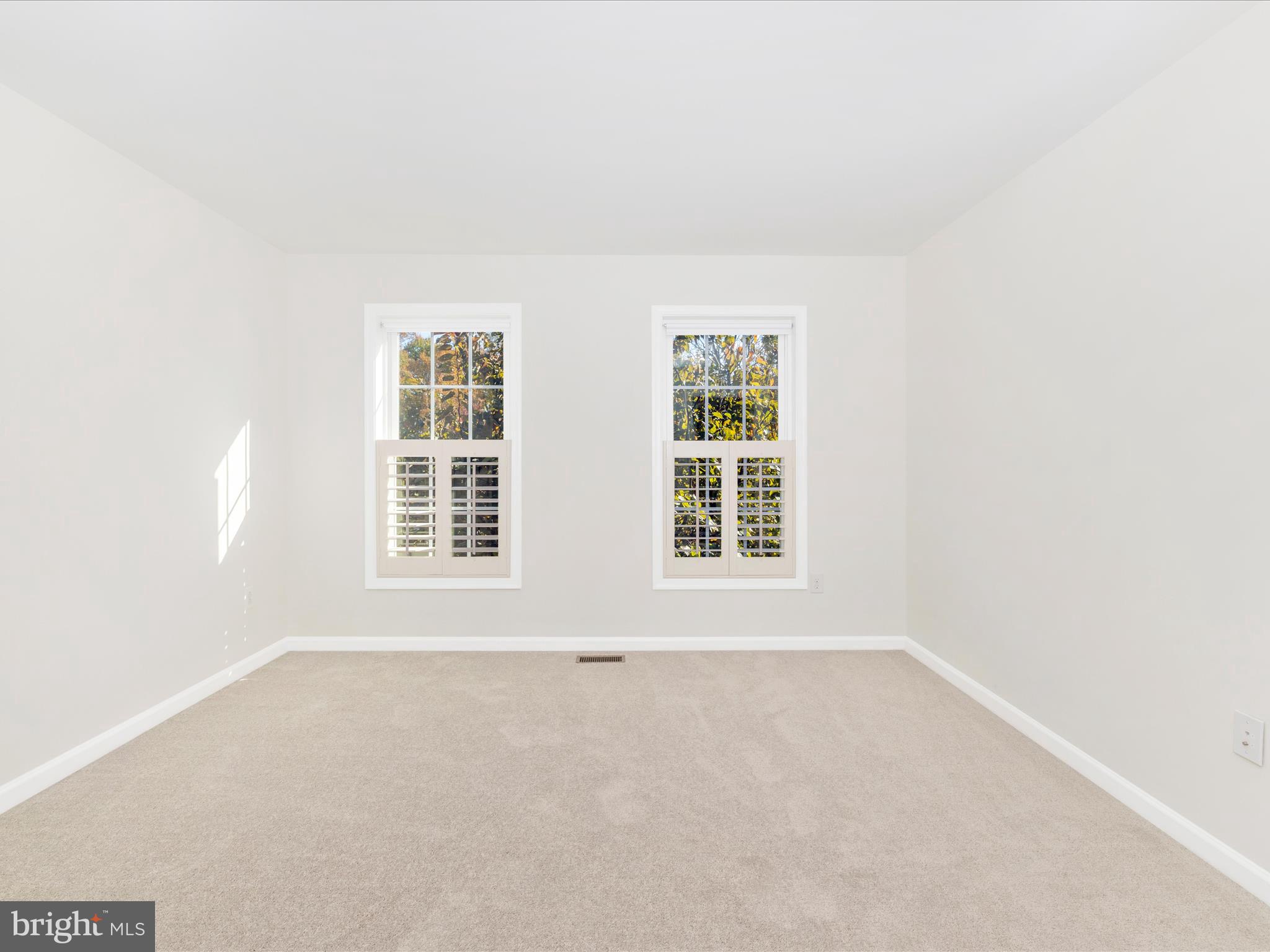 HALLMAN GROVE - Residential