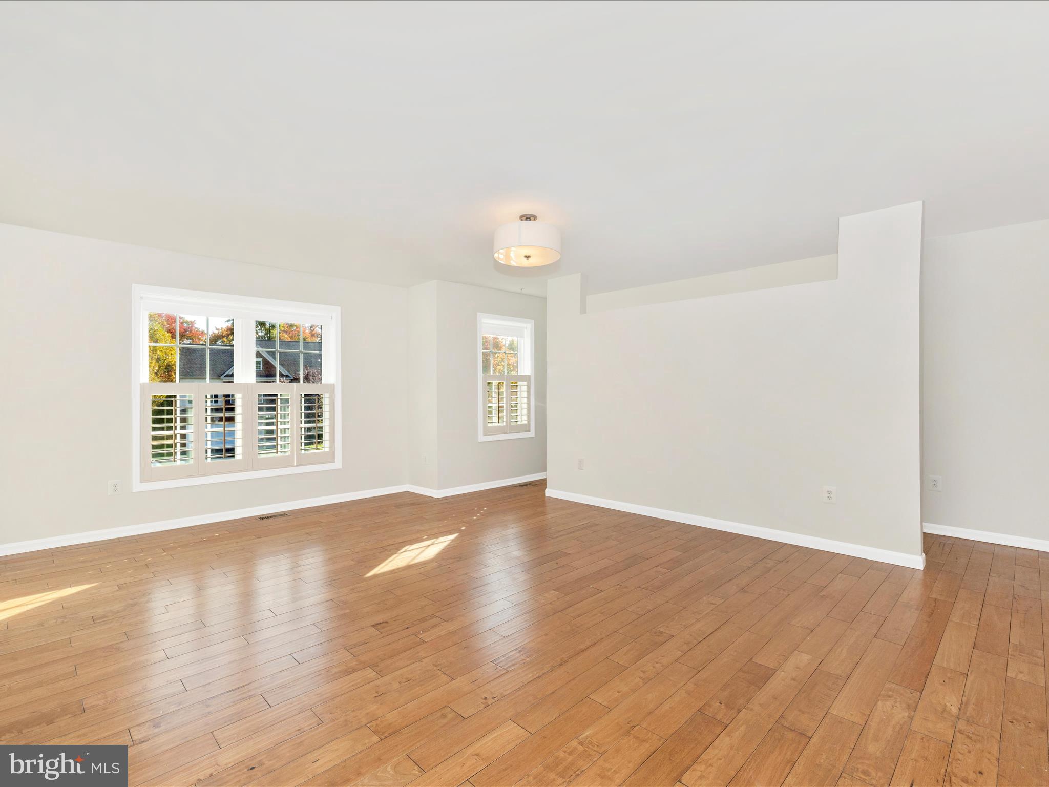 HALLMAN GROVE - Residential