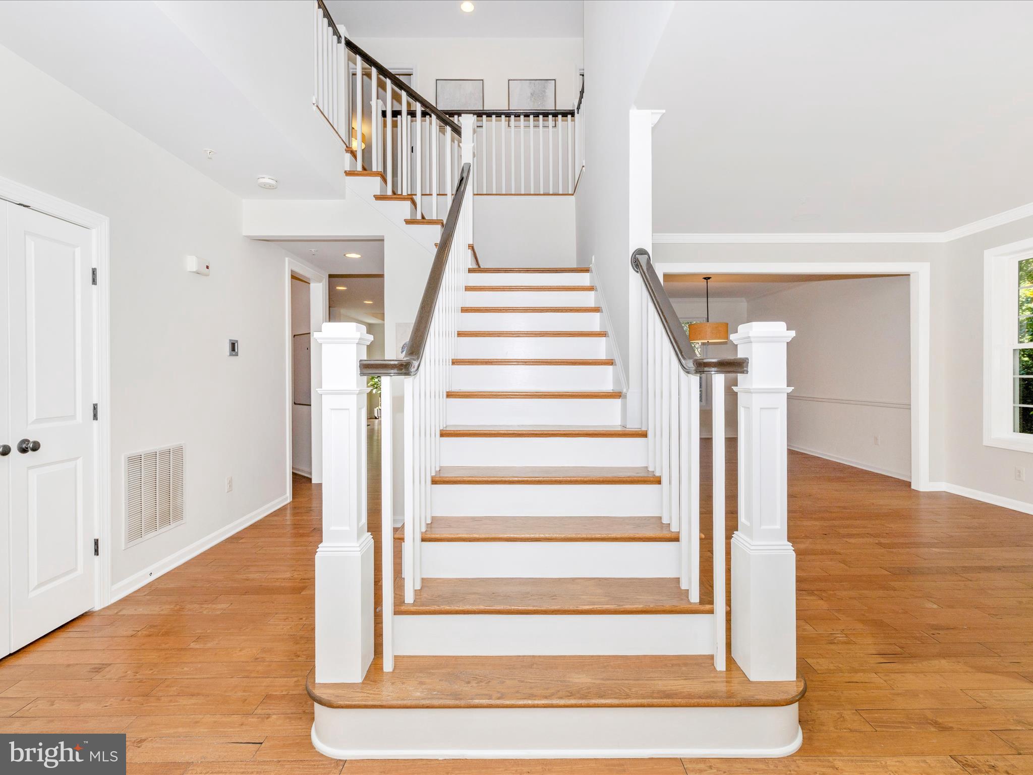 HALLMAN GROVE - Residential