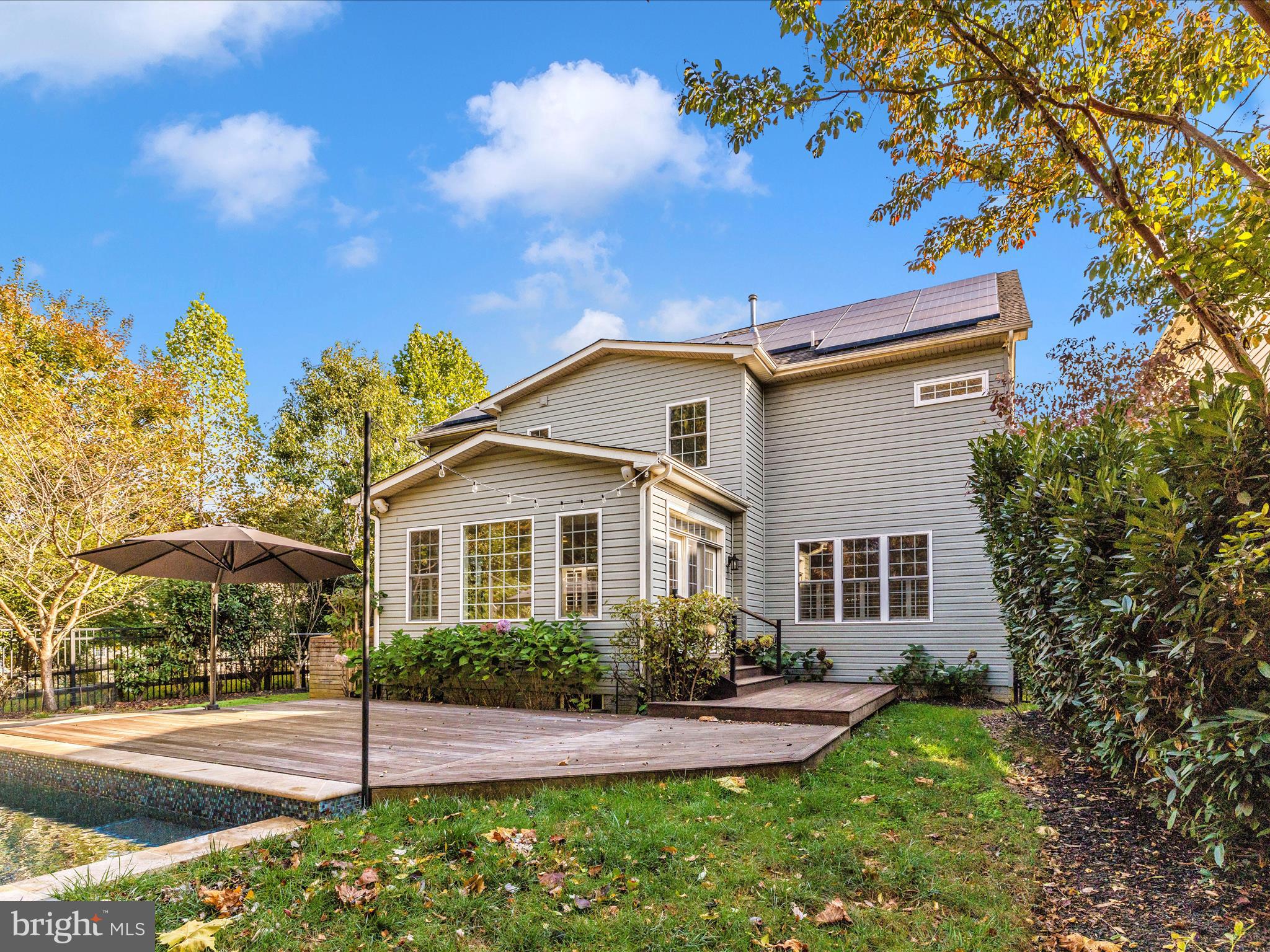 HALLMAN GROVE - Residential