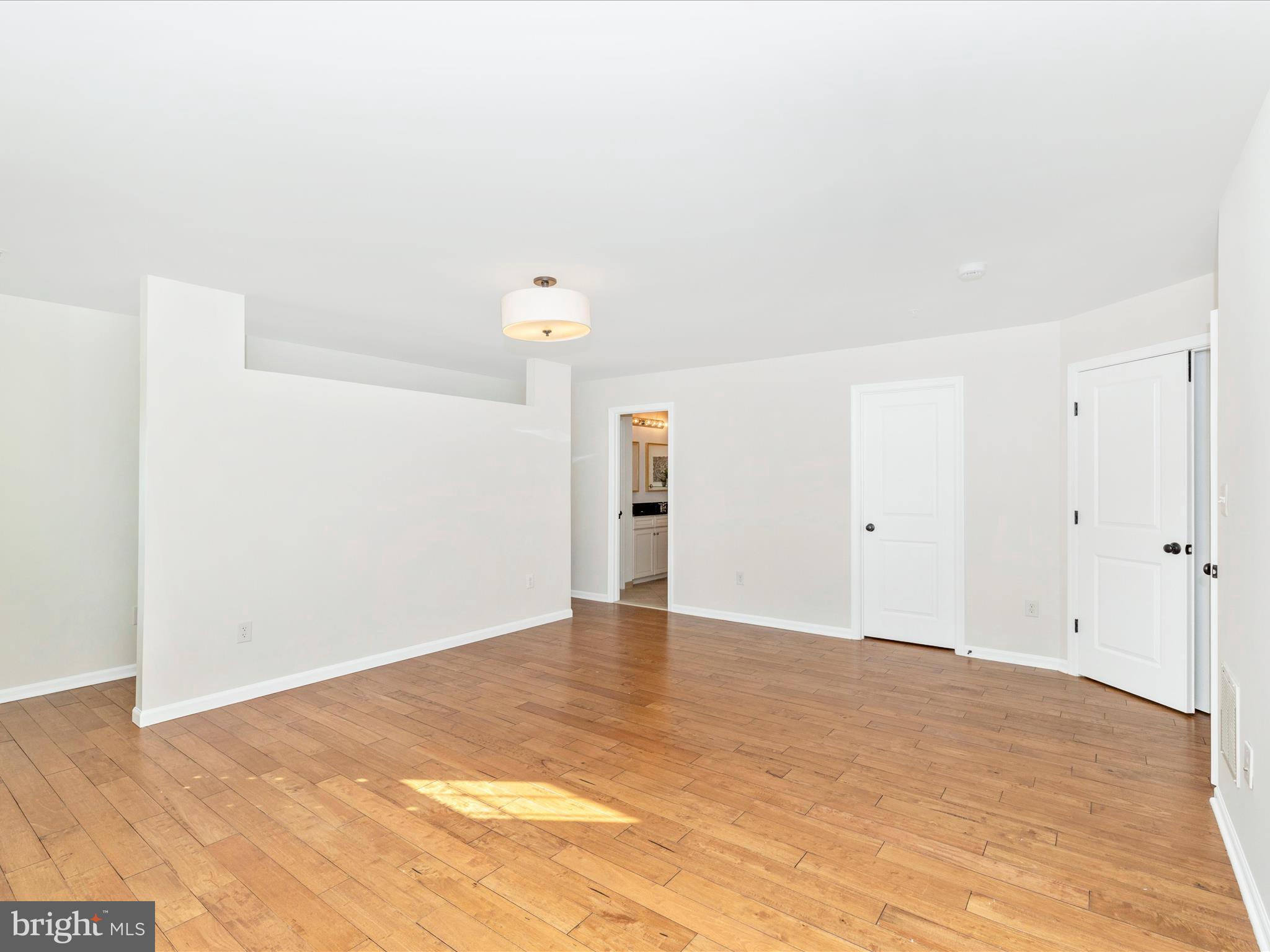 HALLMAN GROVE - Residential
