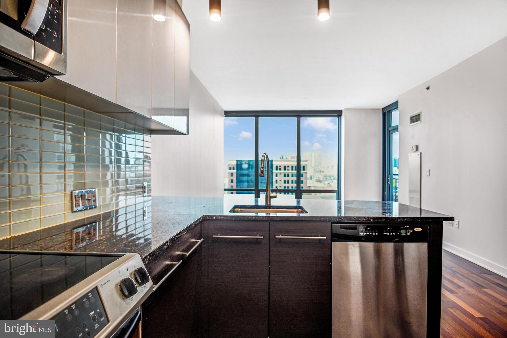 CENTER CITY - Residential