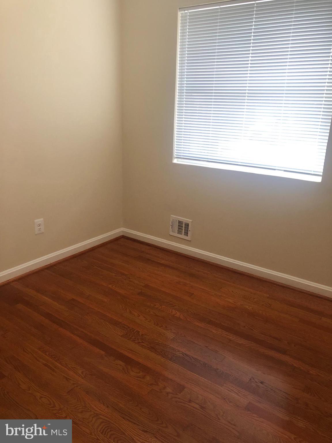 ADELPHI MANOR - Residential Lease
