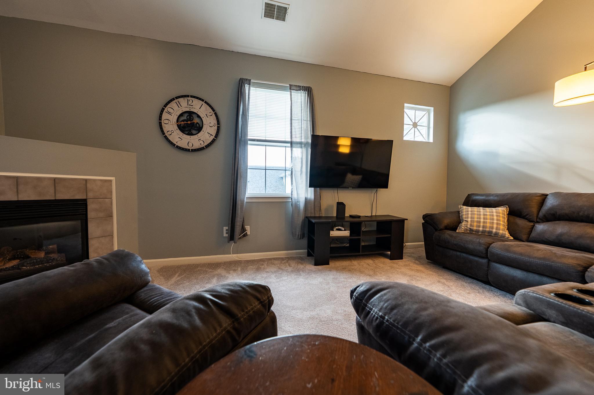 HOLLINGTON - Residential