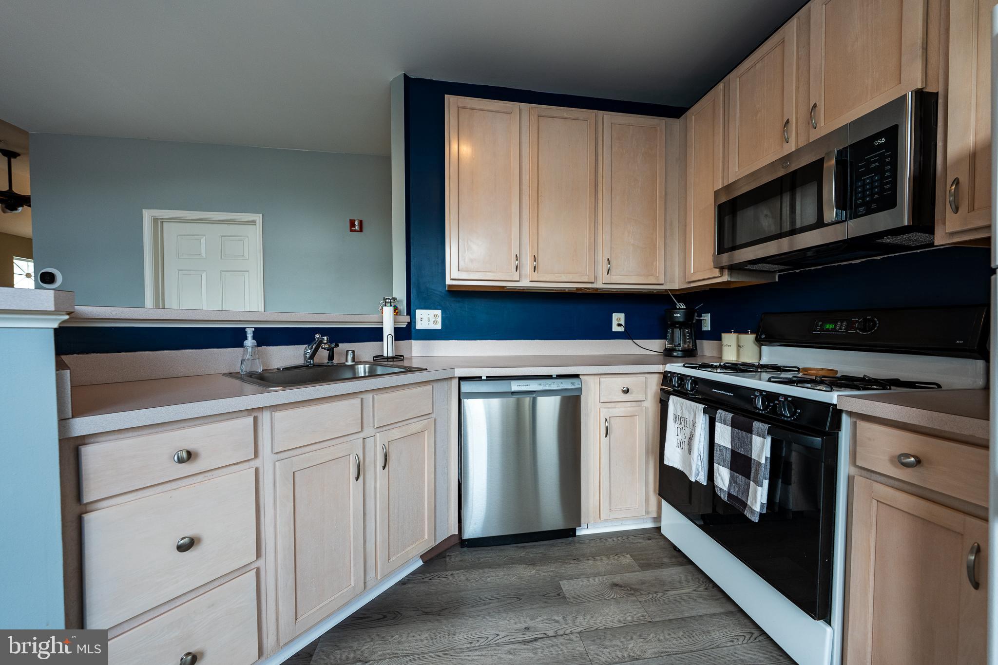 HOLLINGTON - Residential