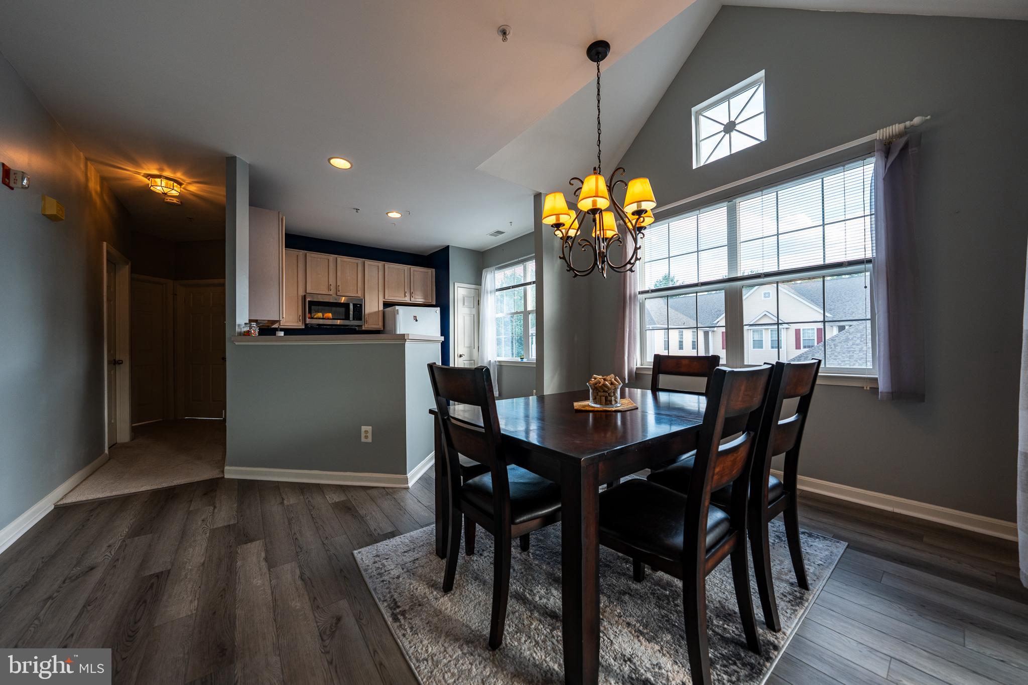 HOLLINGTON - Residential