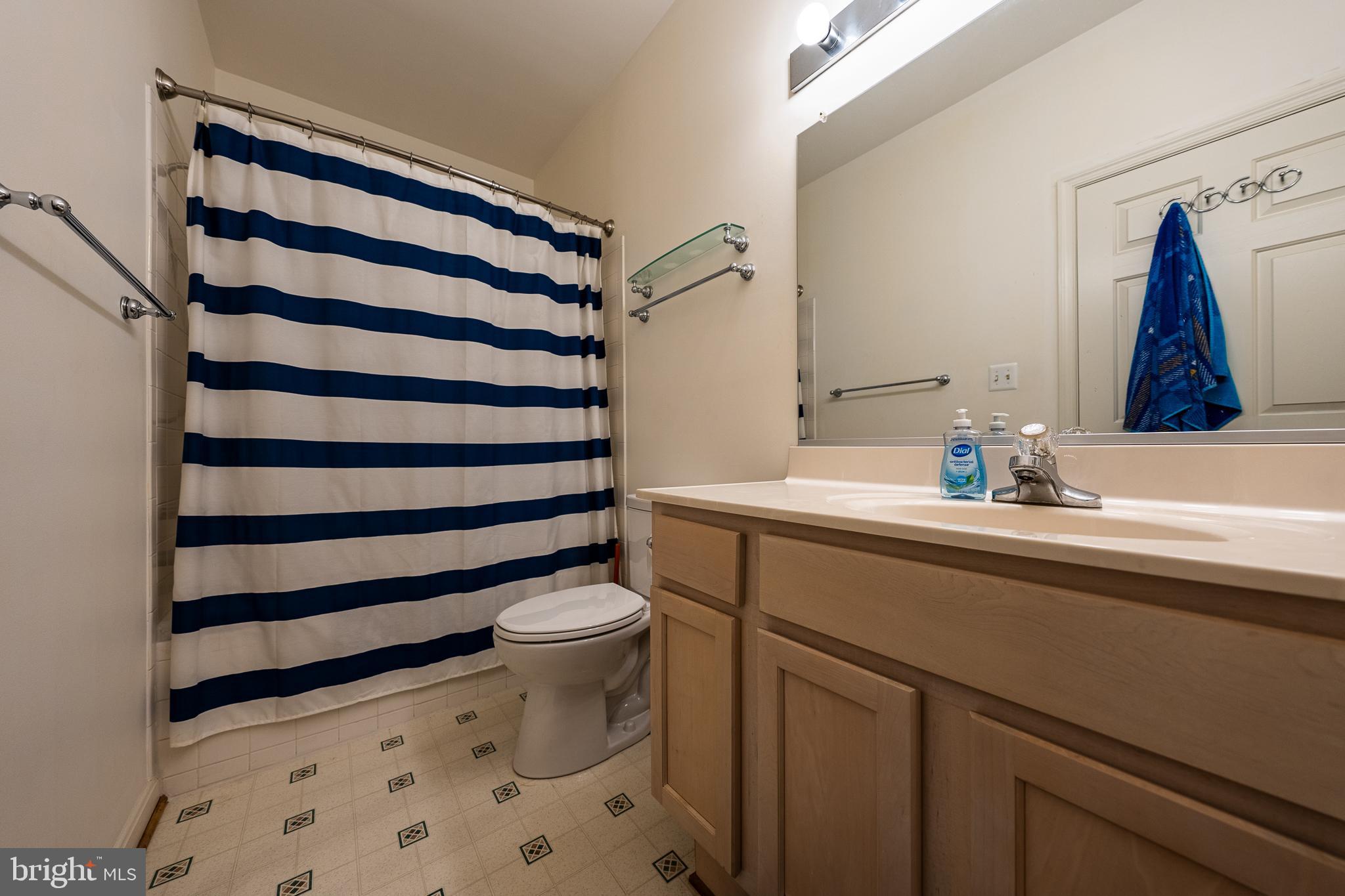 HOLLINGTON - Residential