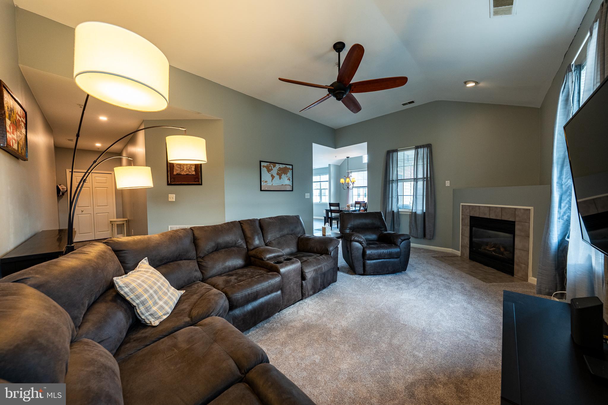 HOLLINGTON - Residential