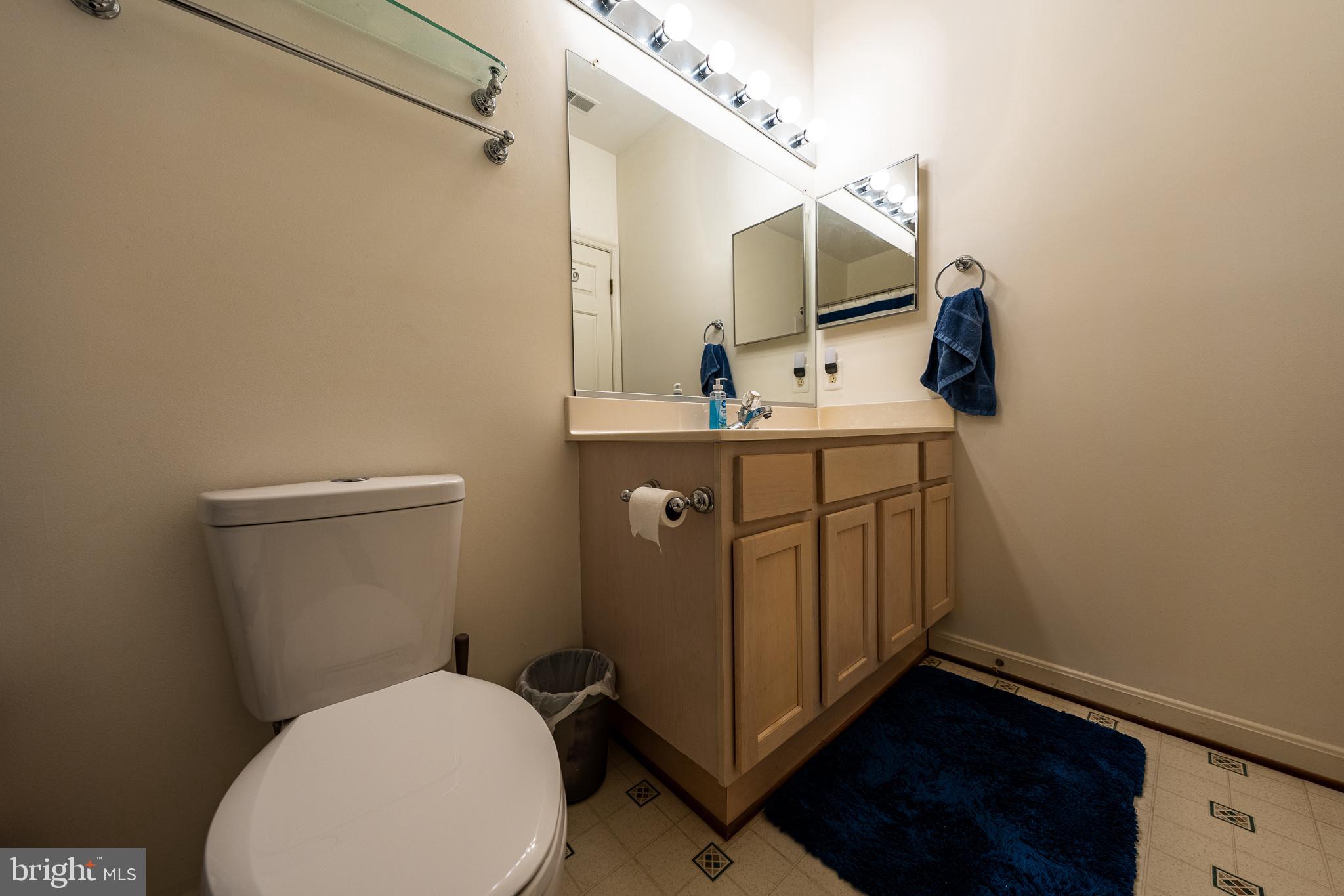 HOLLINGTON - Residential
