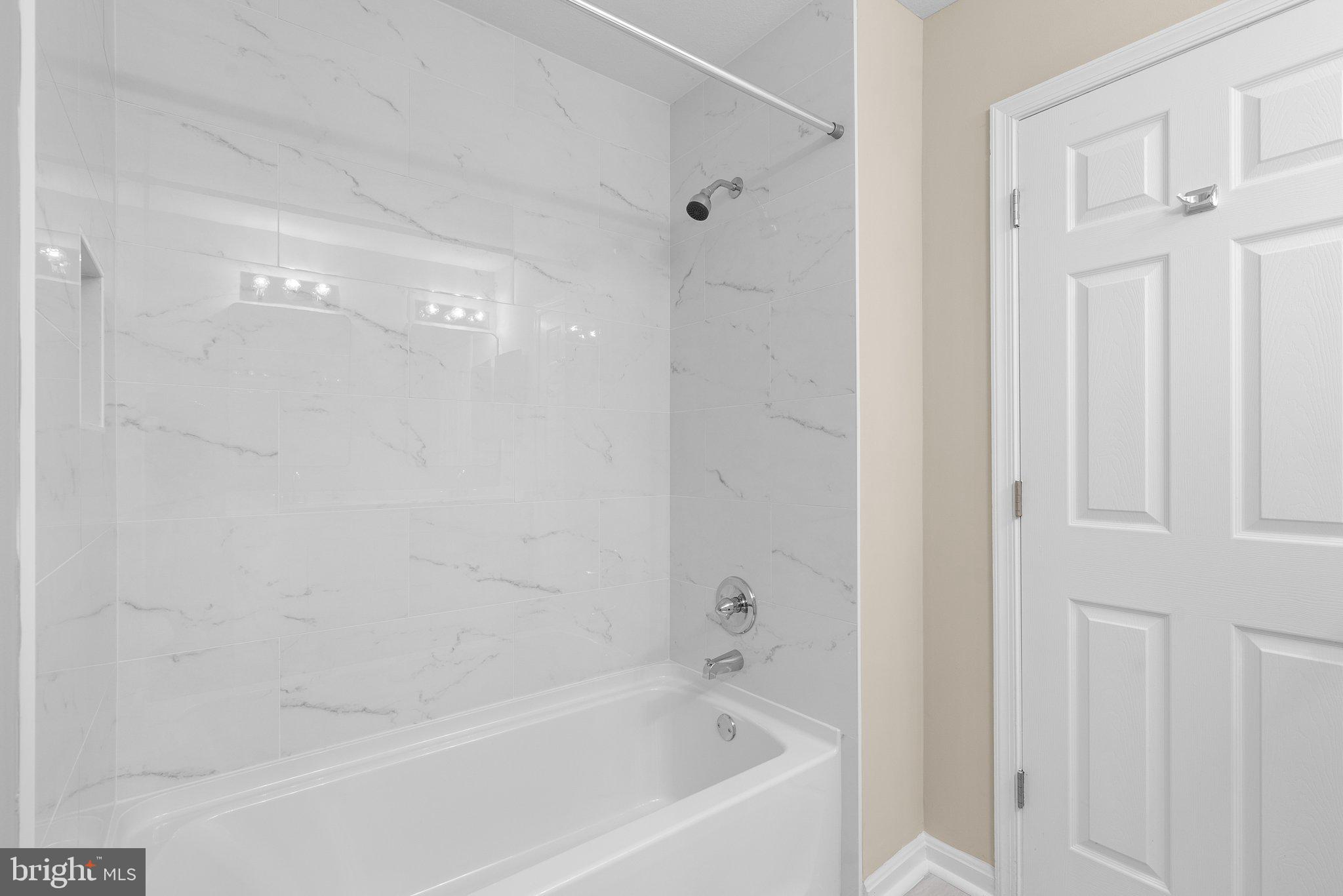 AMBER RIDGE AT MILESTONE - Residential