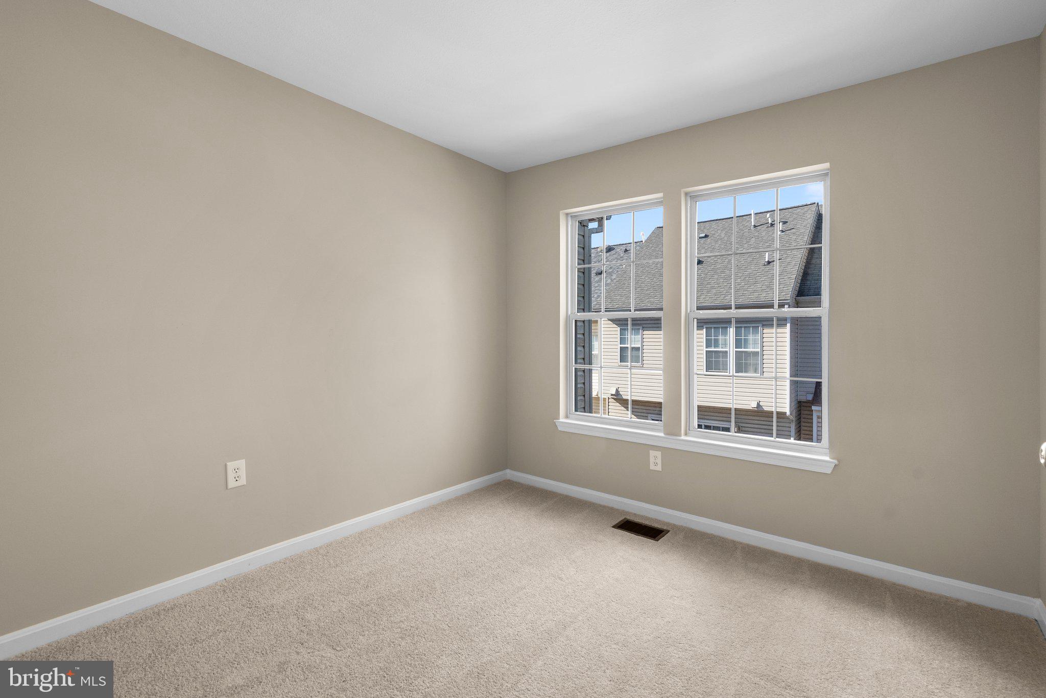 AMBER RIDGE AT MILESTONE - Residential