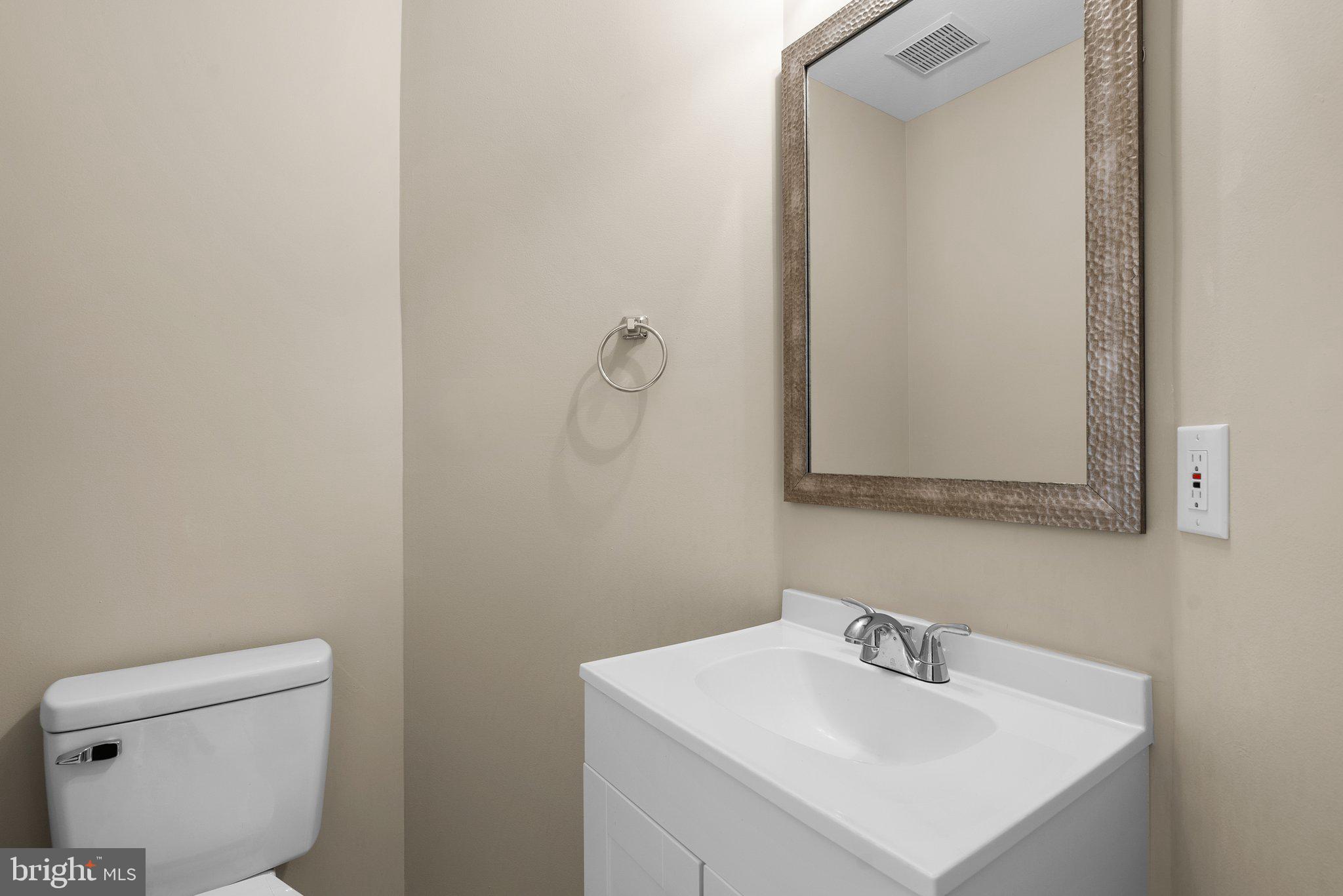 AMBER RIDGE AT MILESTONE - Residential