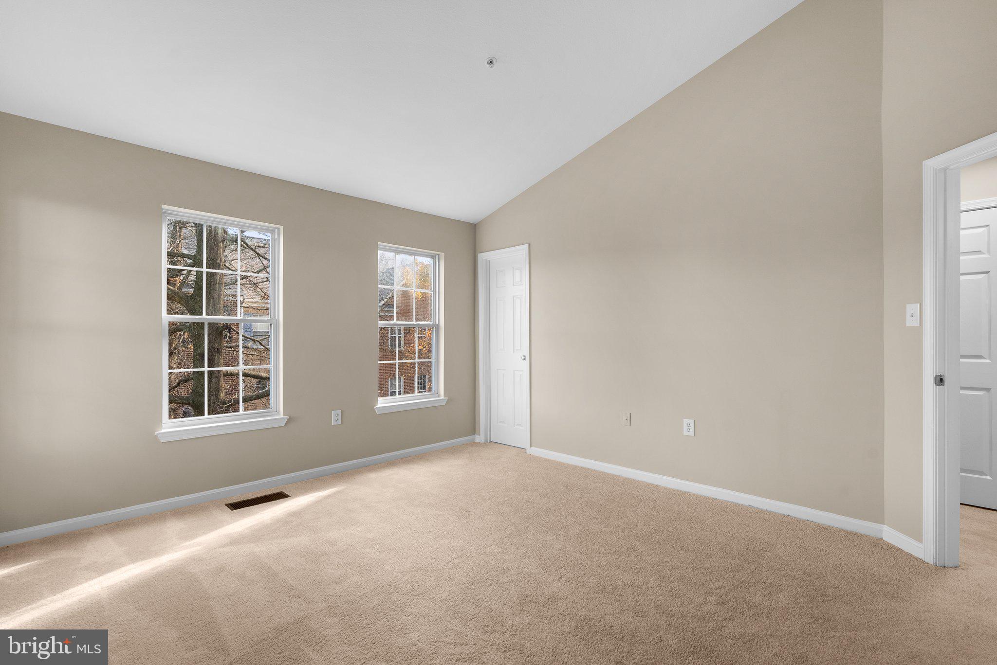AMBER RIDGE AT MILESTONE - Residential