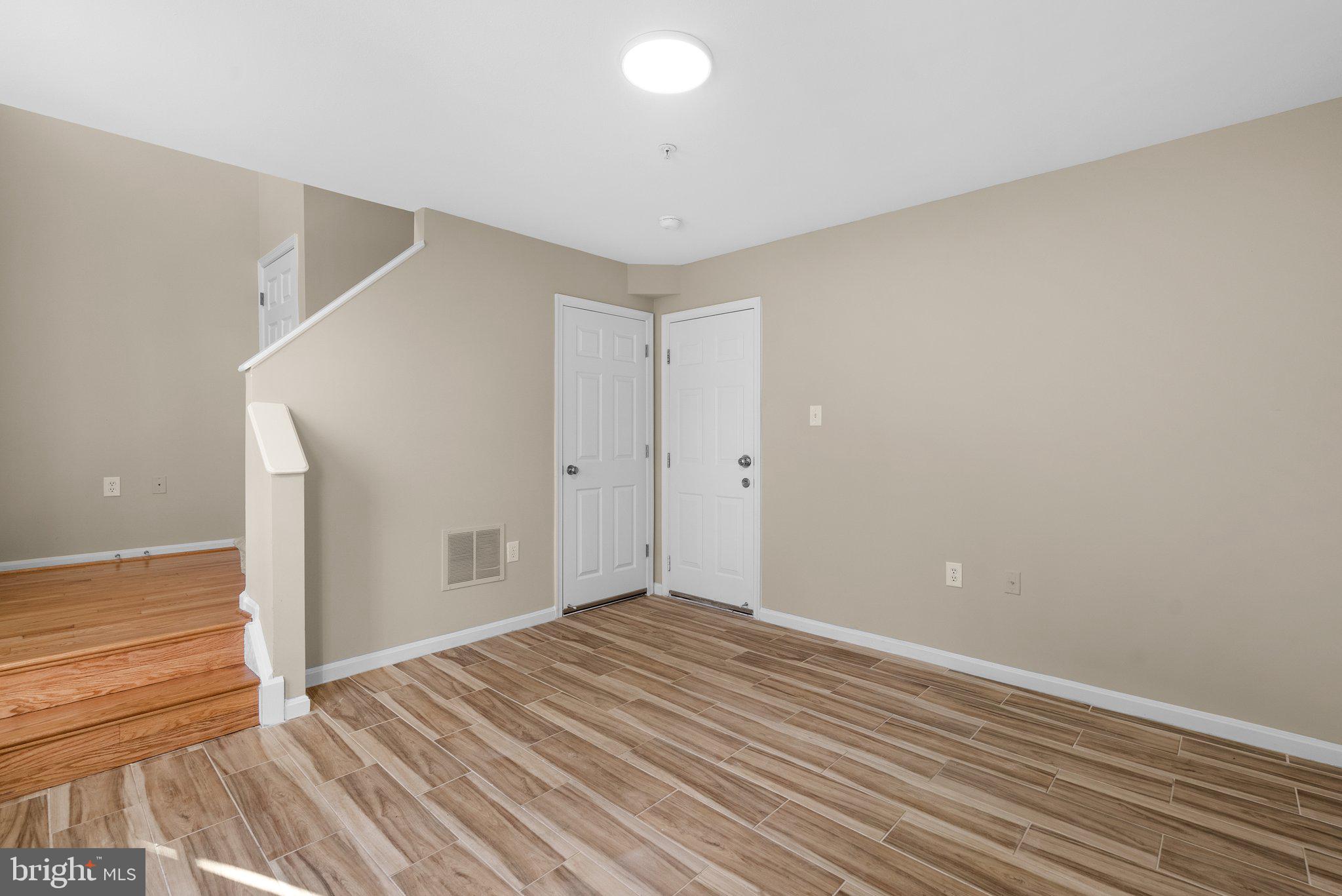 AMBER RIDGE AT MILESTONE - Residential